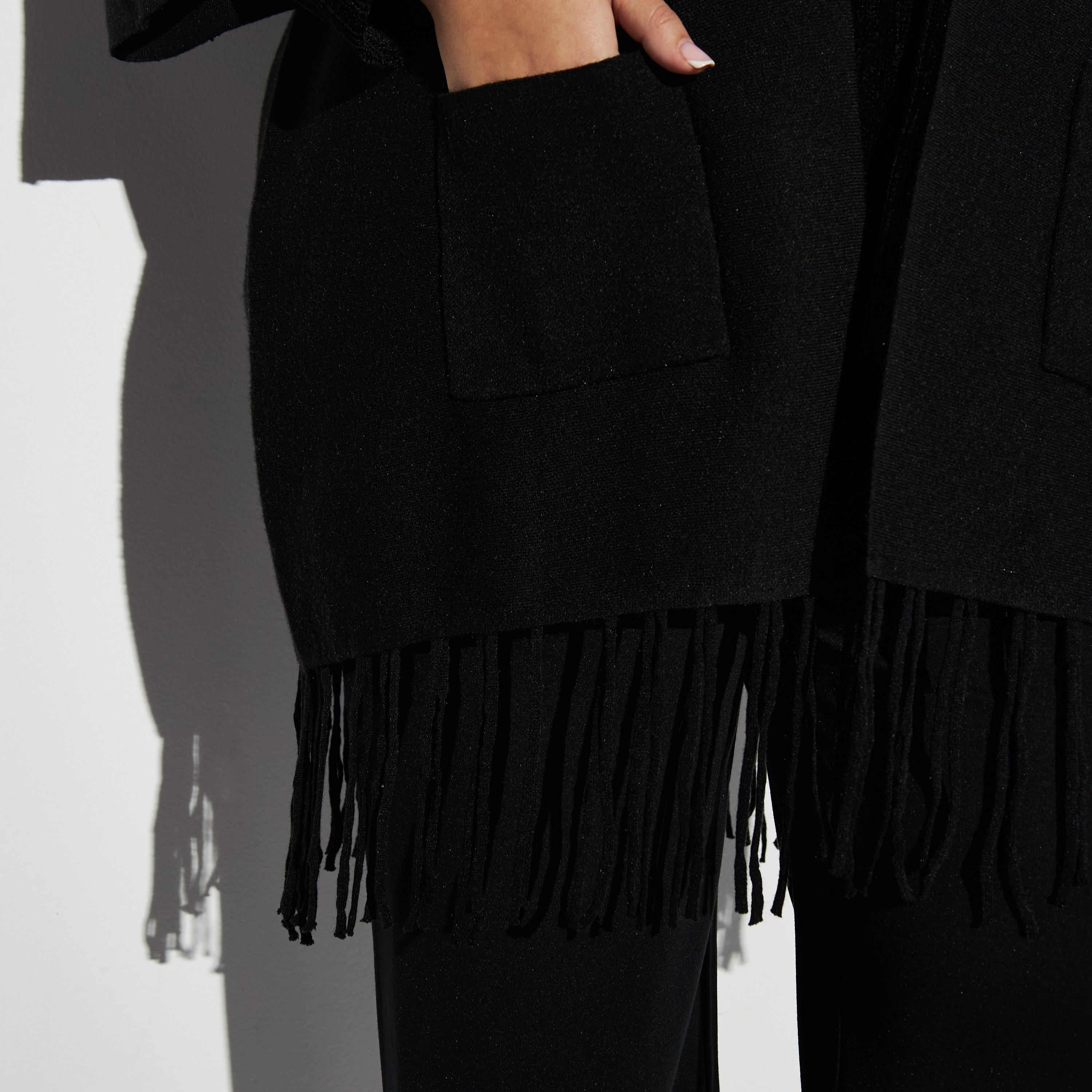 سترة مقاس كبير مفتوحة بشراشيب وجيوب-women-winterwear-cardigansandjumpers-cardigans-image-4
