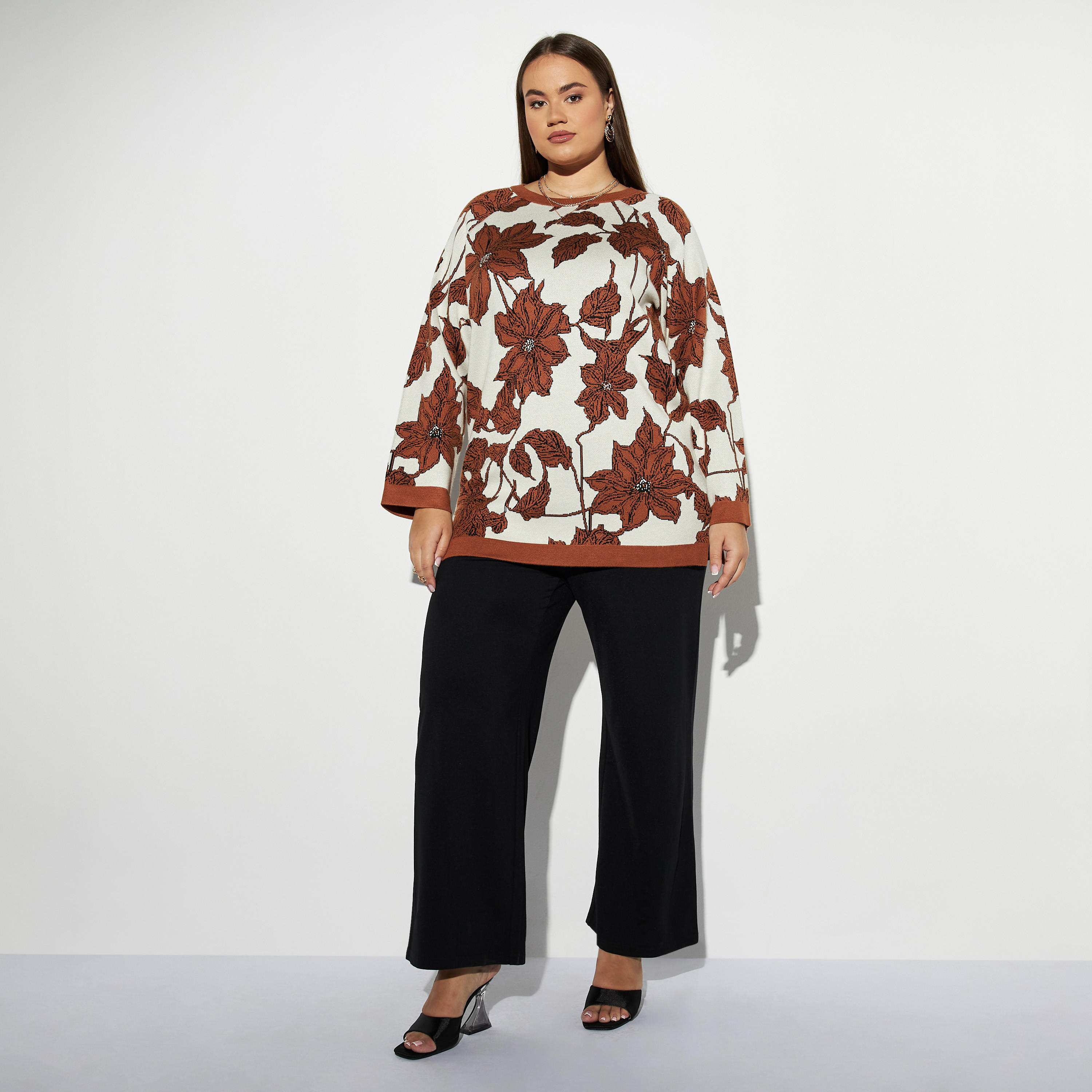 كنزة مقاس كبير بارزة الملمس بأكمام طويلة وتصميم أزهار-women-winterwear-cardigansandjumpers-cardigans-image-2