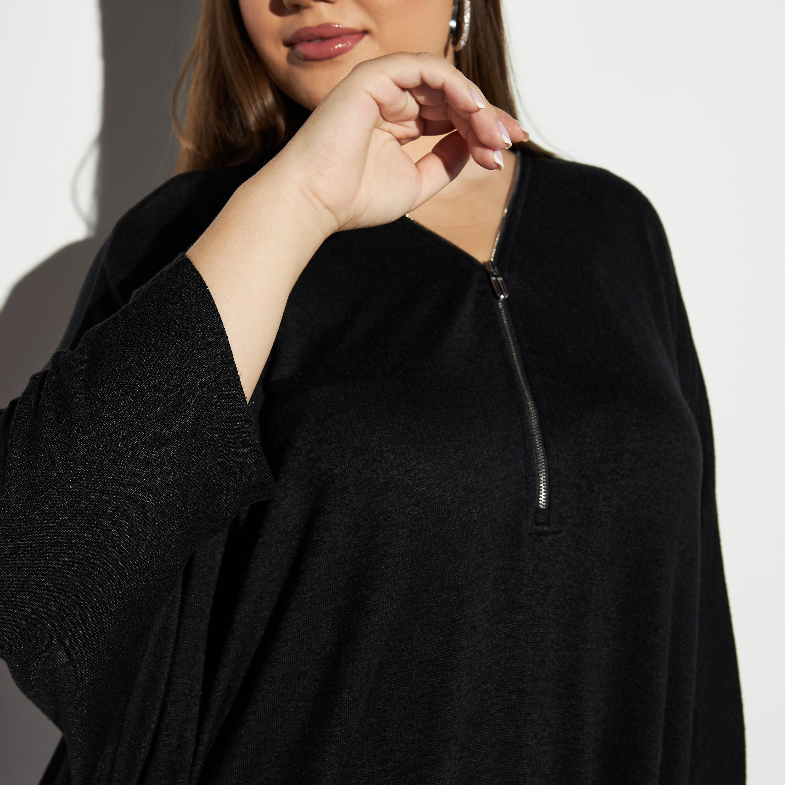 بلوزة مقاس كبير بأكمام بشكل فراشة وسحّاب إغلاق-women-clothing-tshirts-image-3