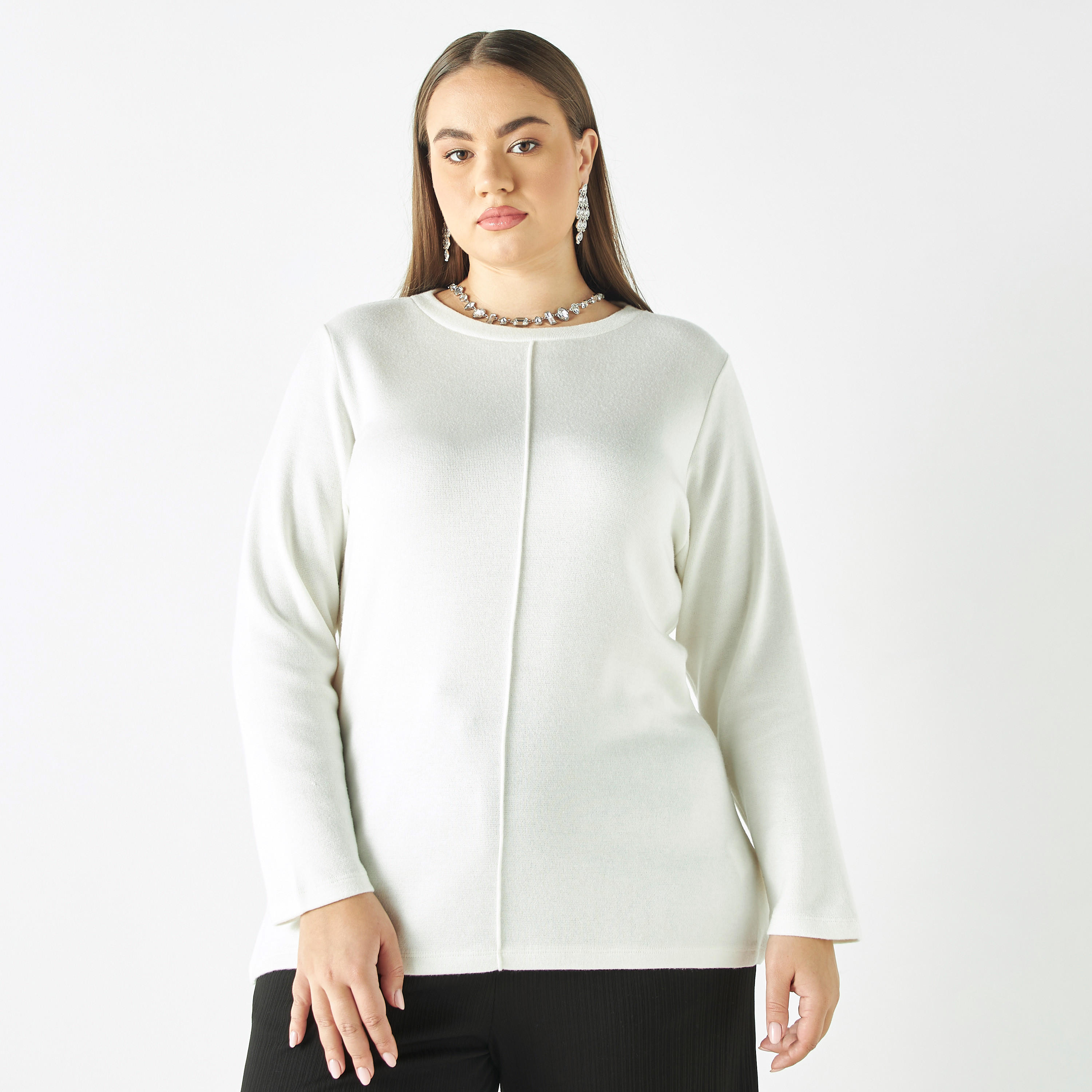 تيشيرت مقاس كبير بياقة ضيّقة وأكمام طويلة وتفاصيل بينتوك-women-clothing-tshirts-image-1