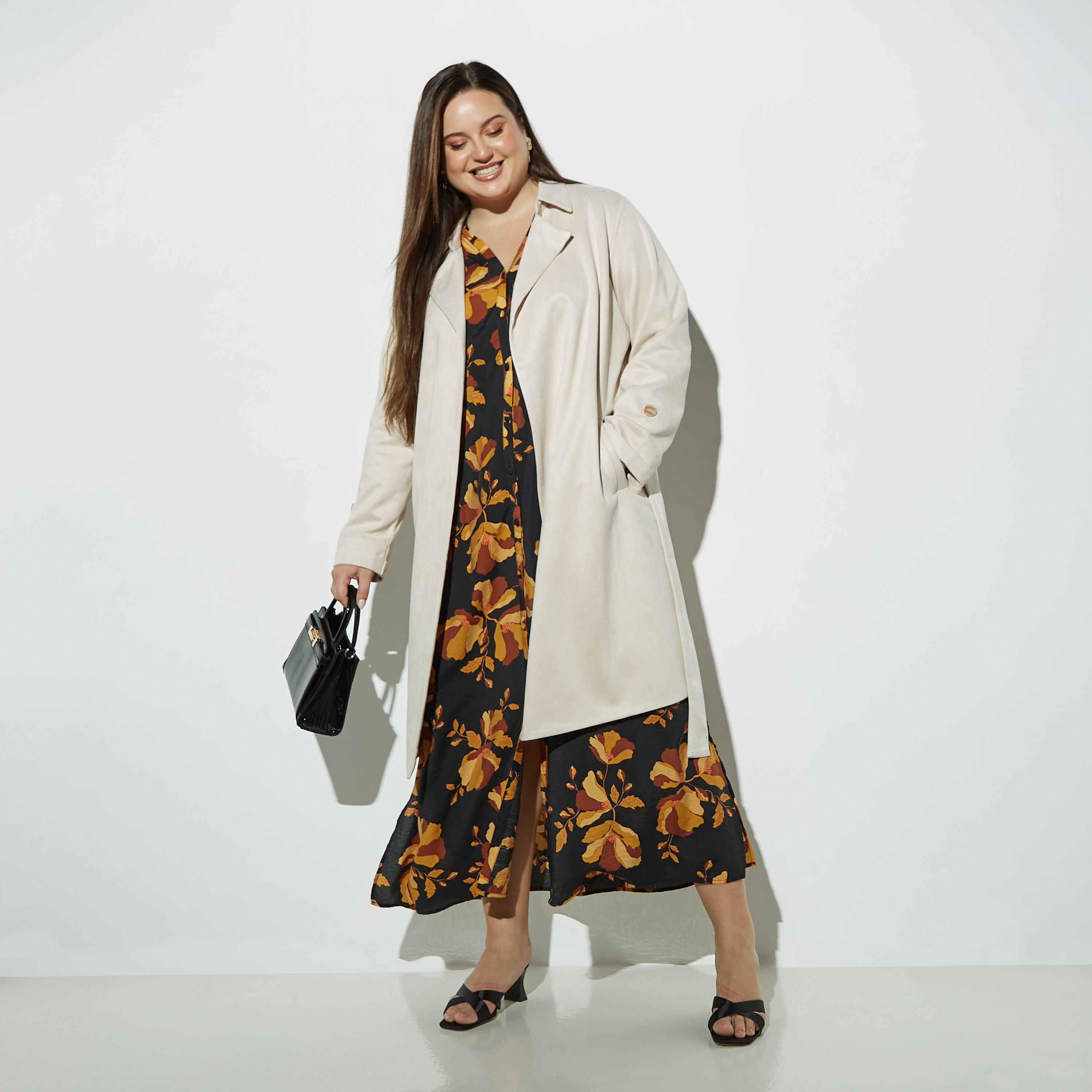 معطف مقاس كبير سويدي سادة بحزام ربط وجيوب-women-clothing-coatsandjackets-coats-image-3