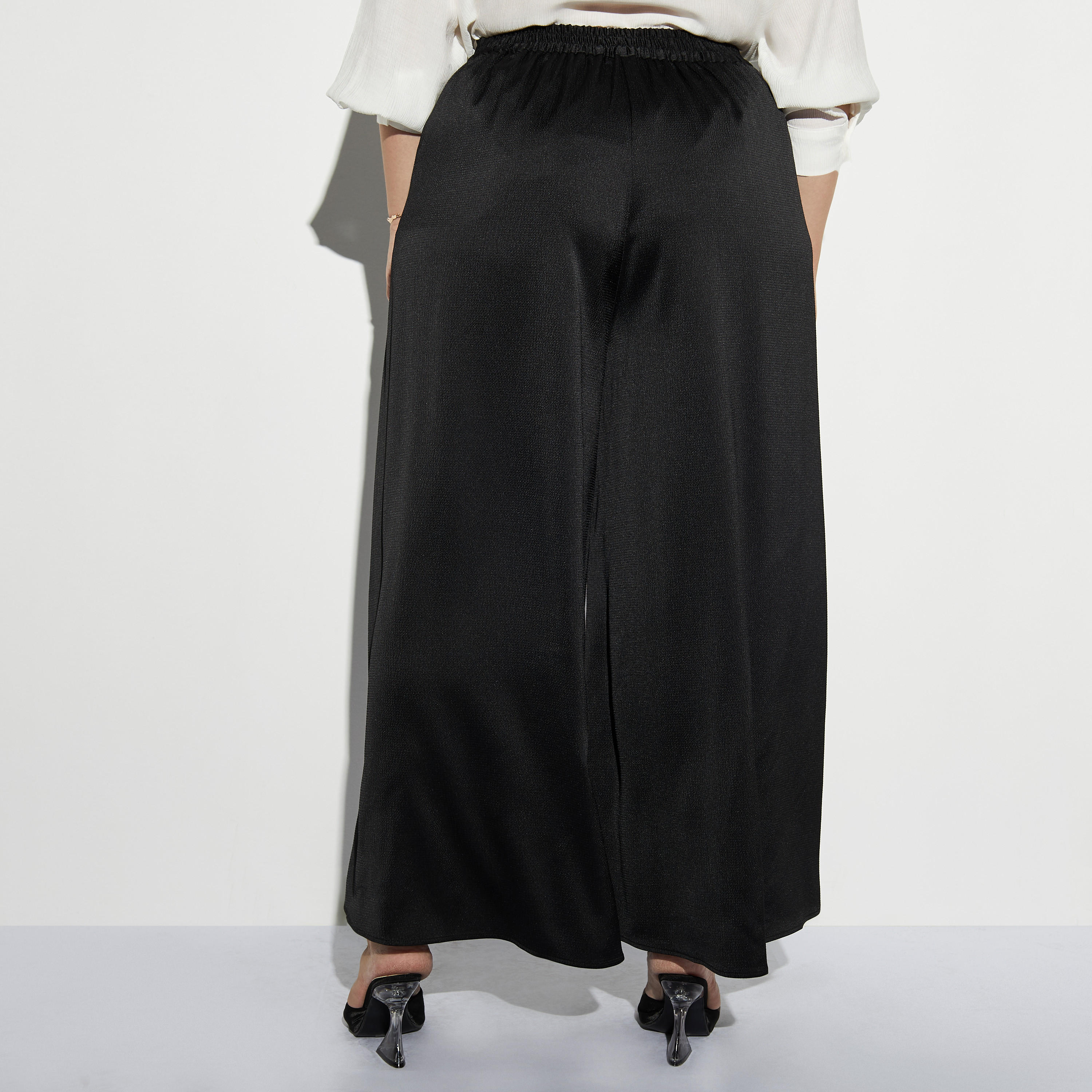 بنطلو بلازون سادة مقاس كبير بخصر مطاطي وجيوب-women-clothing-bottoms-trousers-image-2