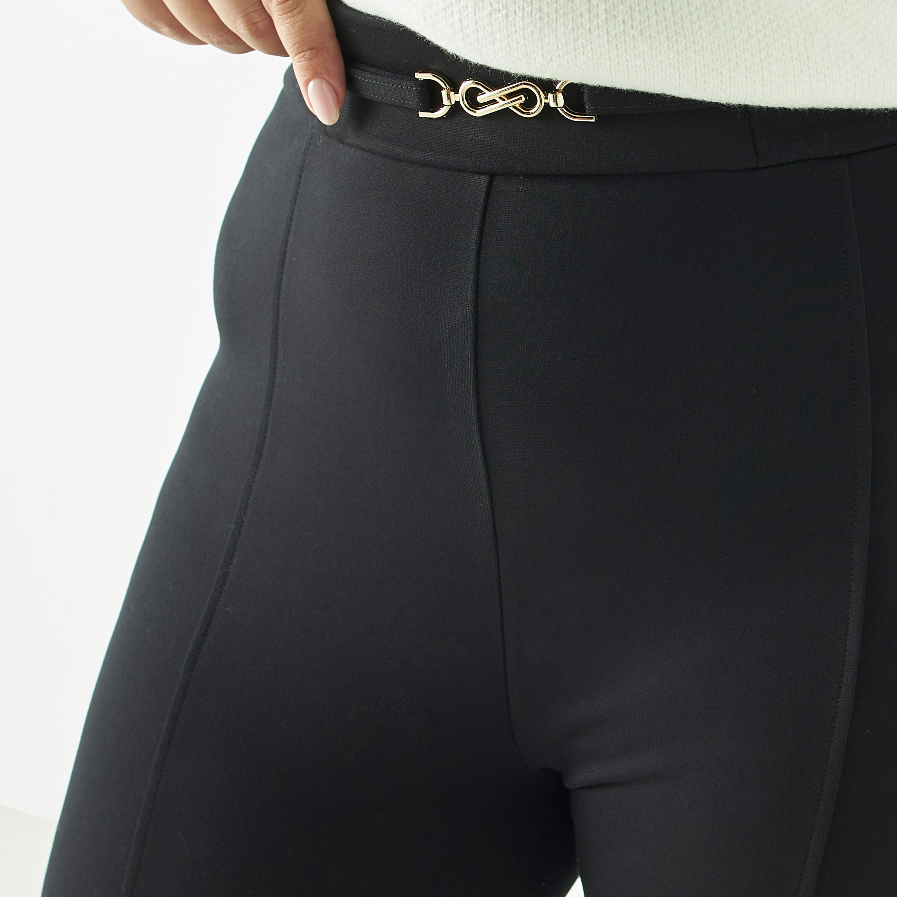 بنطلون تريقنز سادة مقاس كبير بزينة معدنية-women-clothing-bottoms-leggings-image-1