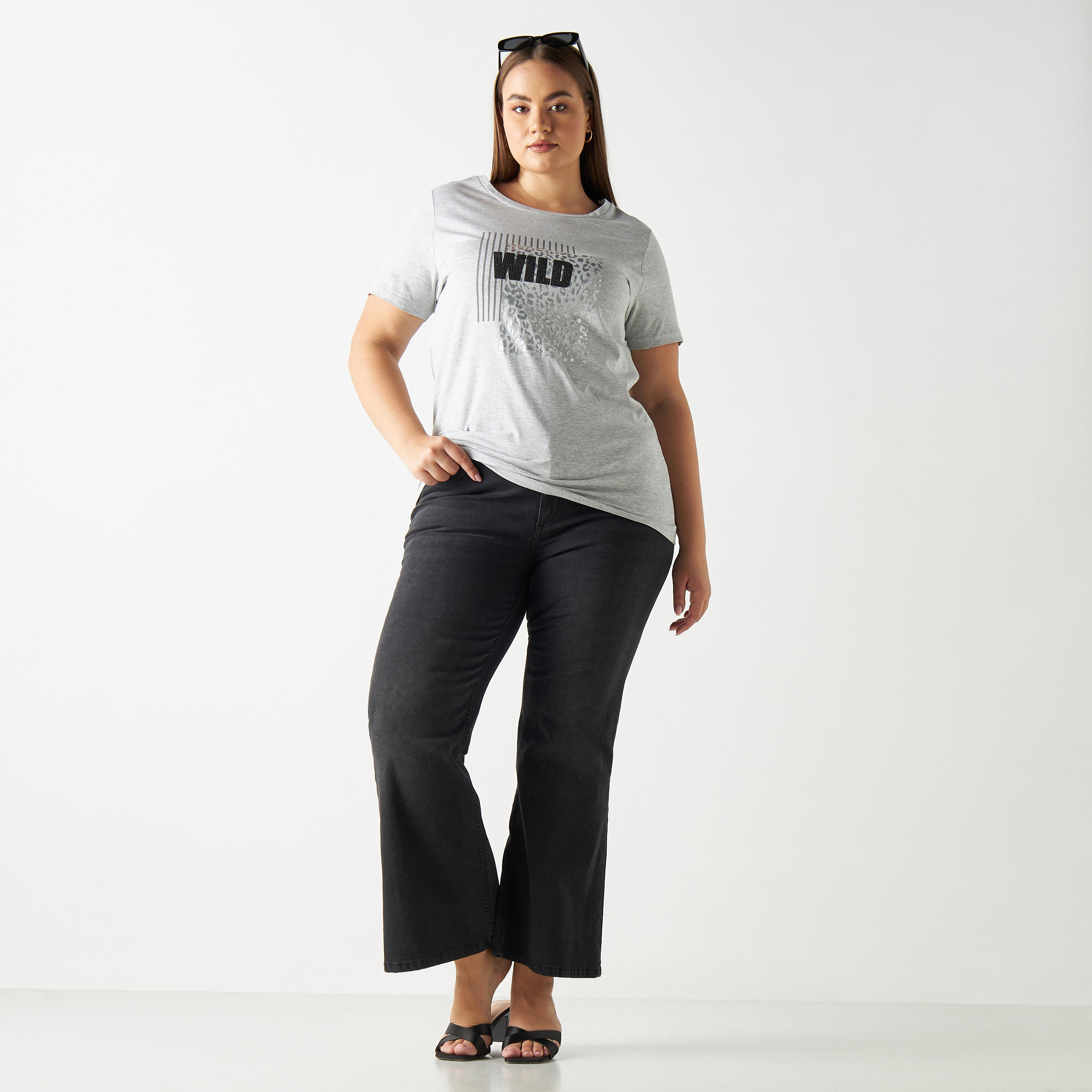 تيشيرت مقاس كبير بأكمام قصيرة وياقة مستديرة وطبعات-women-clothing-tshirts-image-3