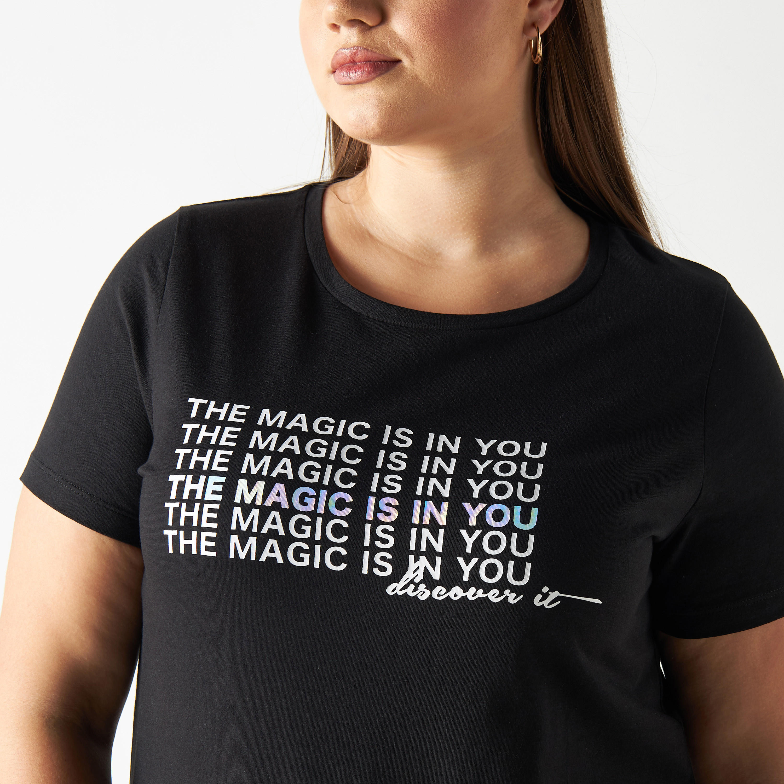 تيشيرت مقاس كبير بأكمام قصيرة وياقة ضيقة وطبعات-women-clothing-tshirts-image-4