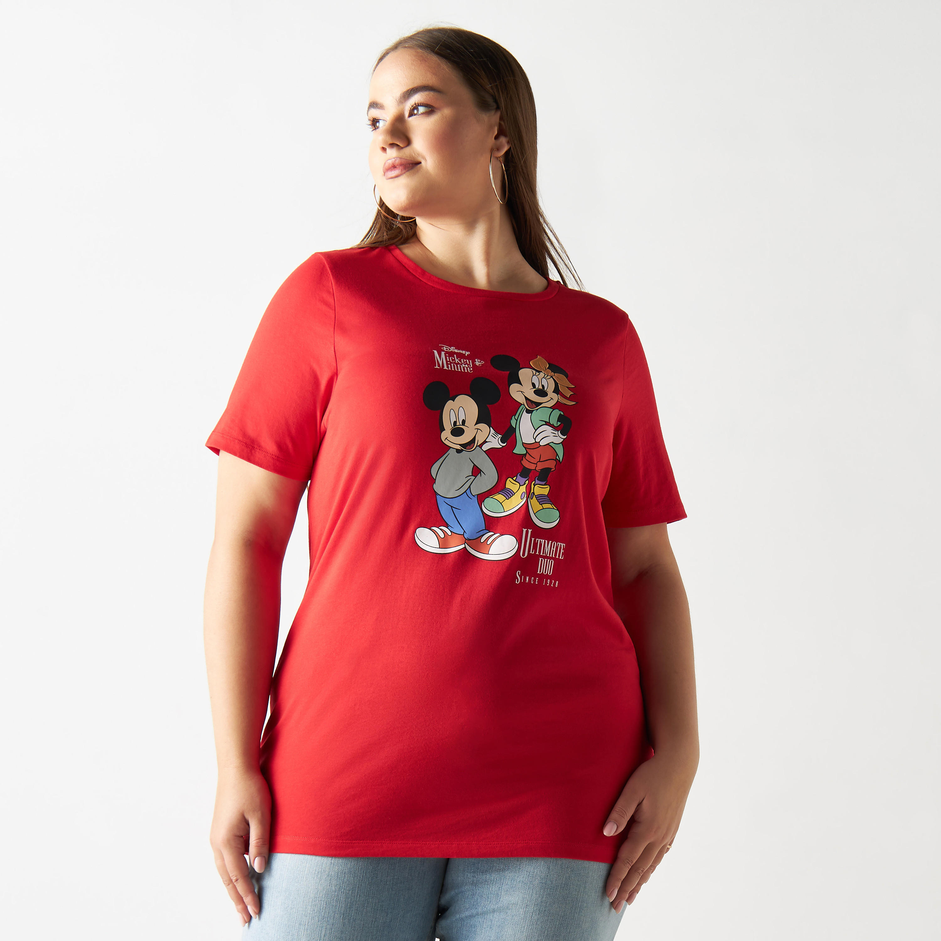 تيشيرت مقاس كبير بأكمام قصيرة وياقة ضيقة وطبعات ميكي ماوس-women-clothing-tshirts-image-1