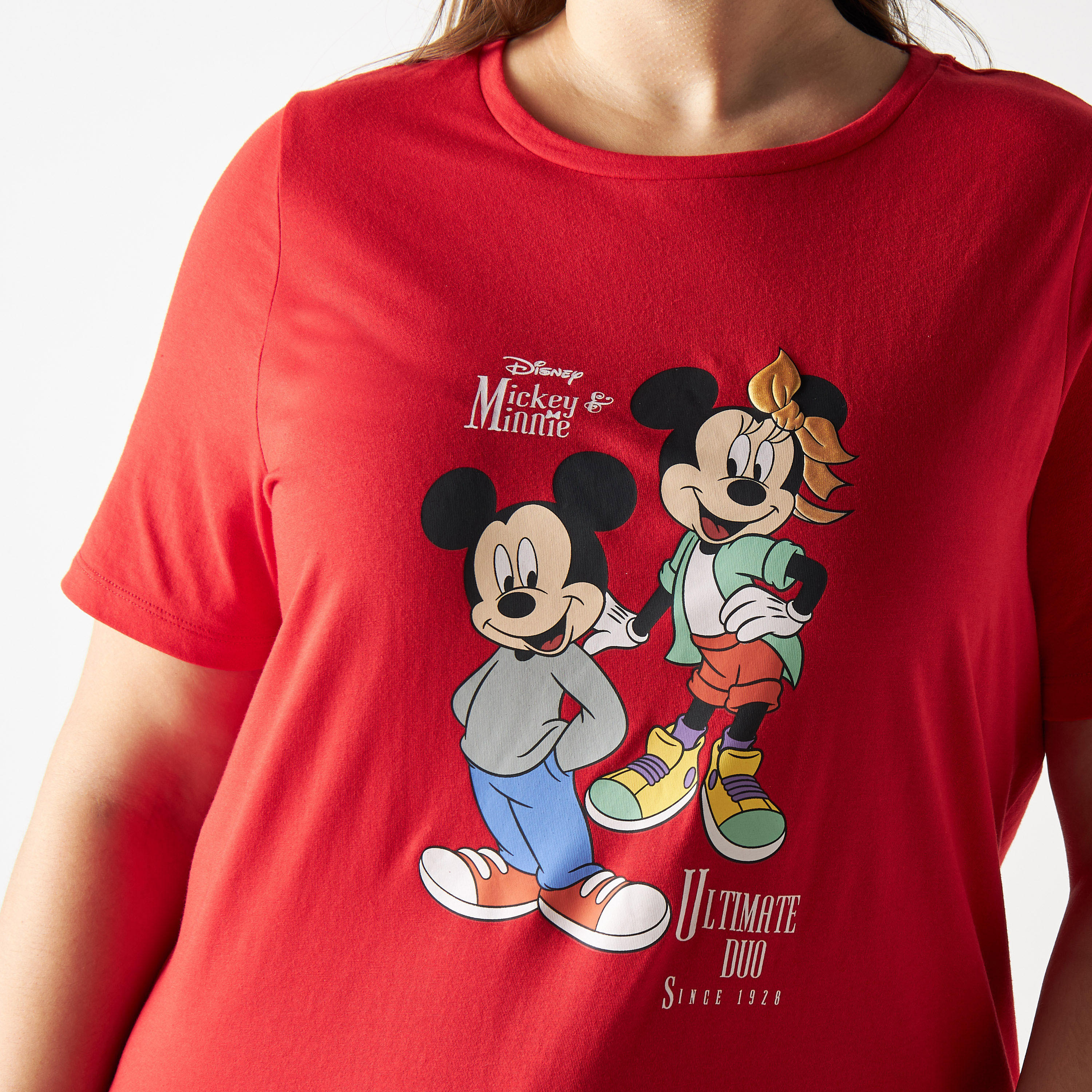 تيشيرت مقاس كبير بأكمام قصيرة وياقة ضيقة وطبعات ميكي ماوس-women-clothing-tshirts-image-4