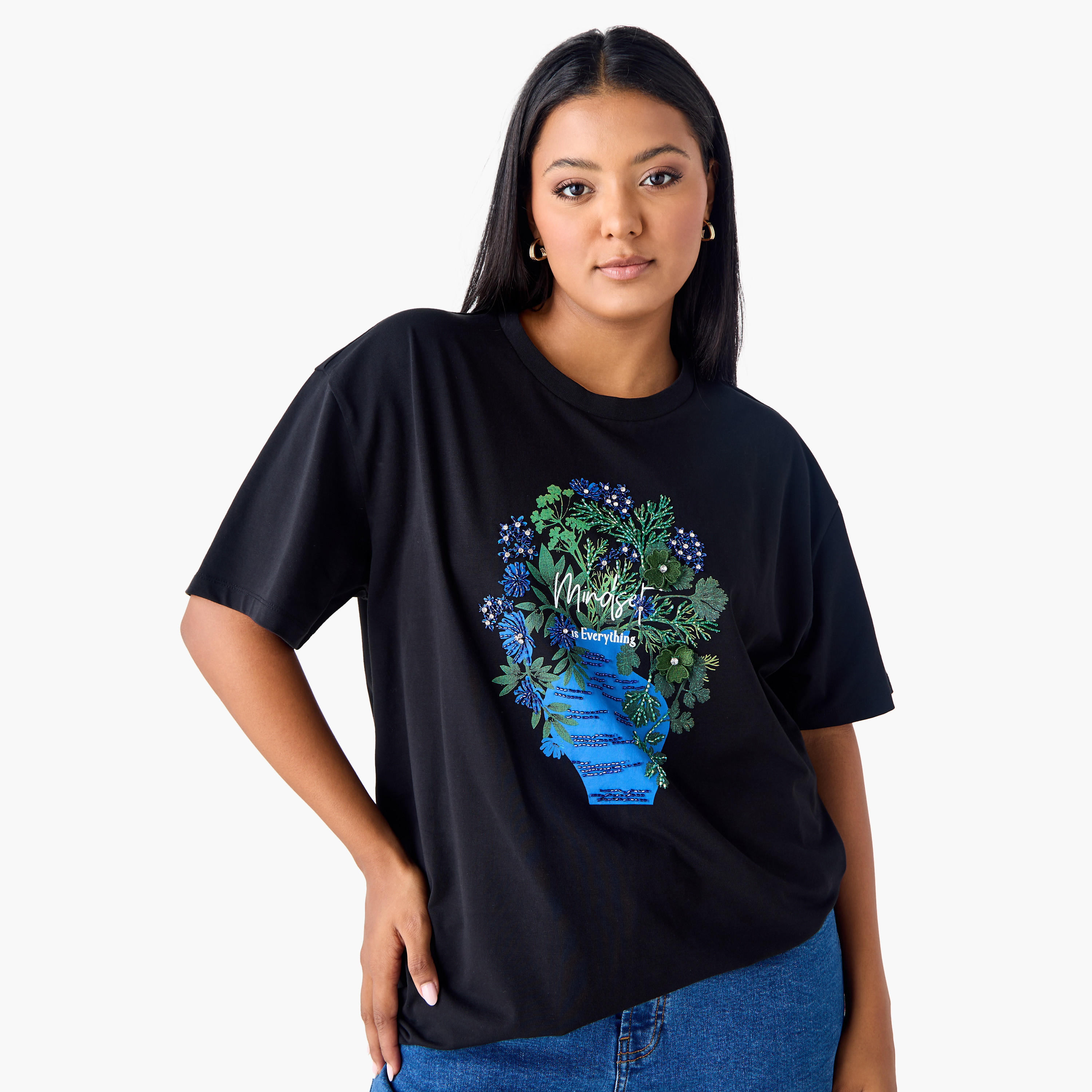 تيشيرت مزيّن زهور وياقة ضيقة مقاس كبير من أولا بوبكن-women-clothing-tshirts-image-1