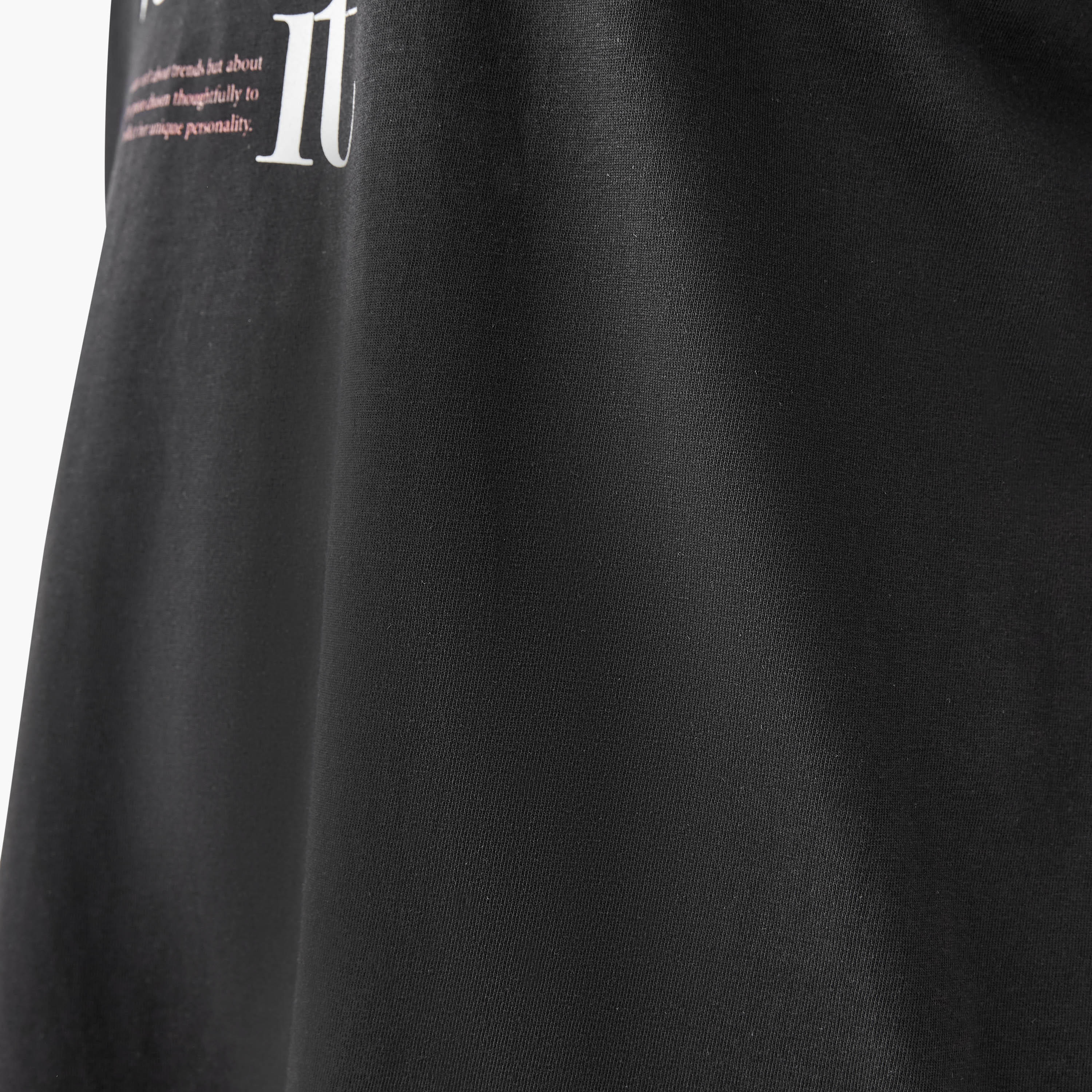 تيشيرت مقاس كبير بطبعات شعار من أولا بوبكين-women-clothing-tshirts-image-1