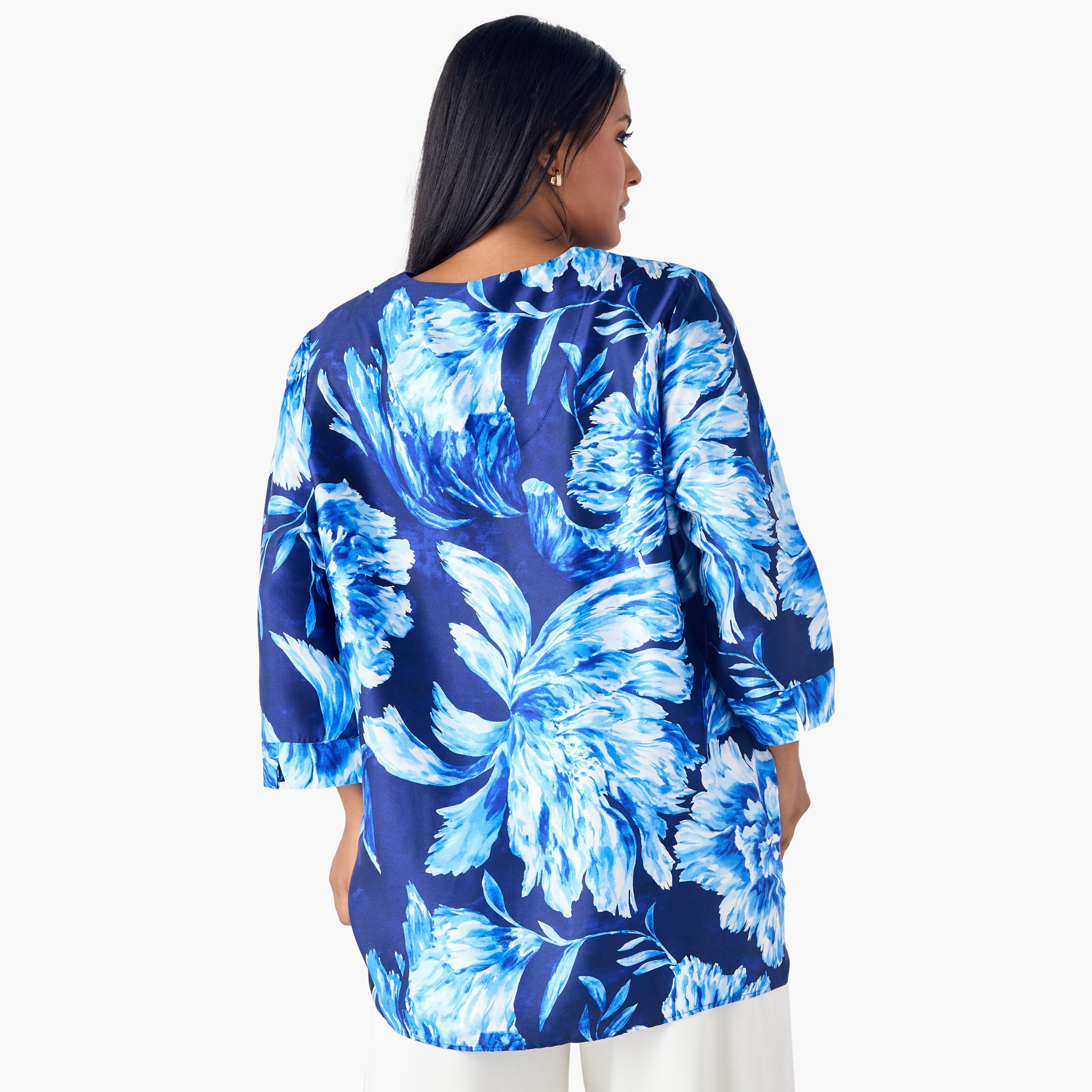 بلوزة مقاس كبير بطبعات وياقة V وأكمام 3/4 من أولا بوبكن-women-clothing-shirtsandblouses-blouses-image-3