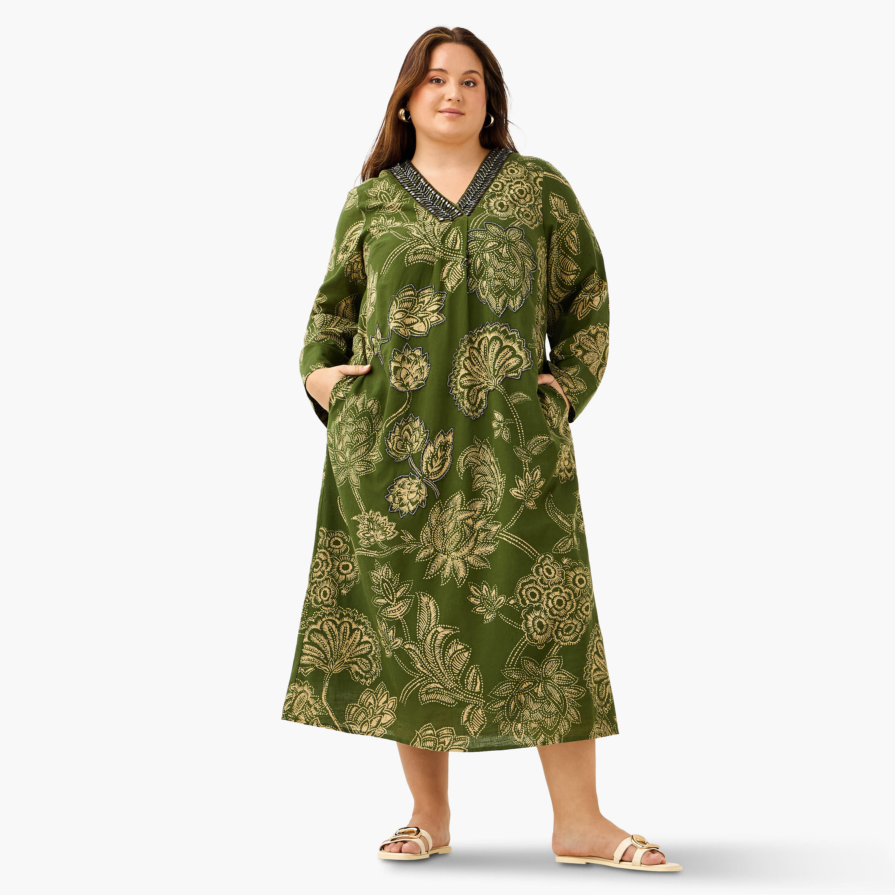 فستان قفطان قطن مقاس كبير بطبعات زهرية وياقة مزينة من أولا بوبكن-women-clothing-dresses-image-1