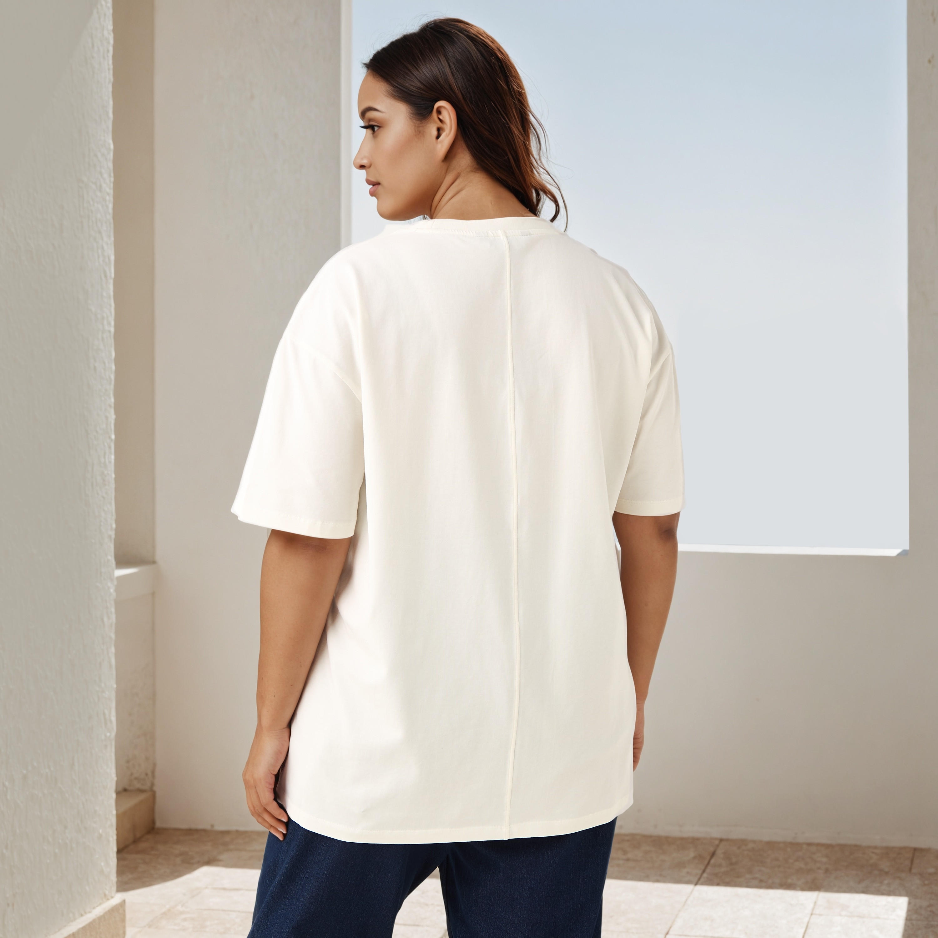 تيشيرت بتطريزات زهرية مقاس كبير من أولا بوبكين-women-clothing-tshirts-image-3