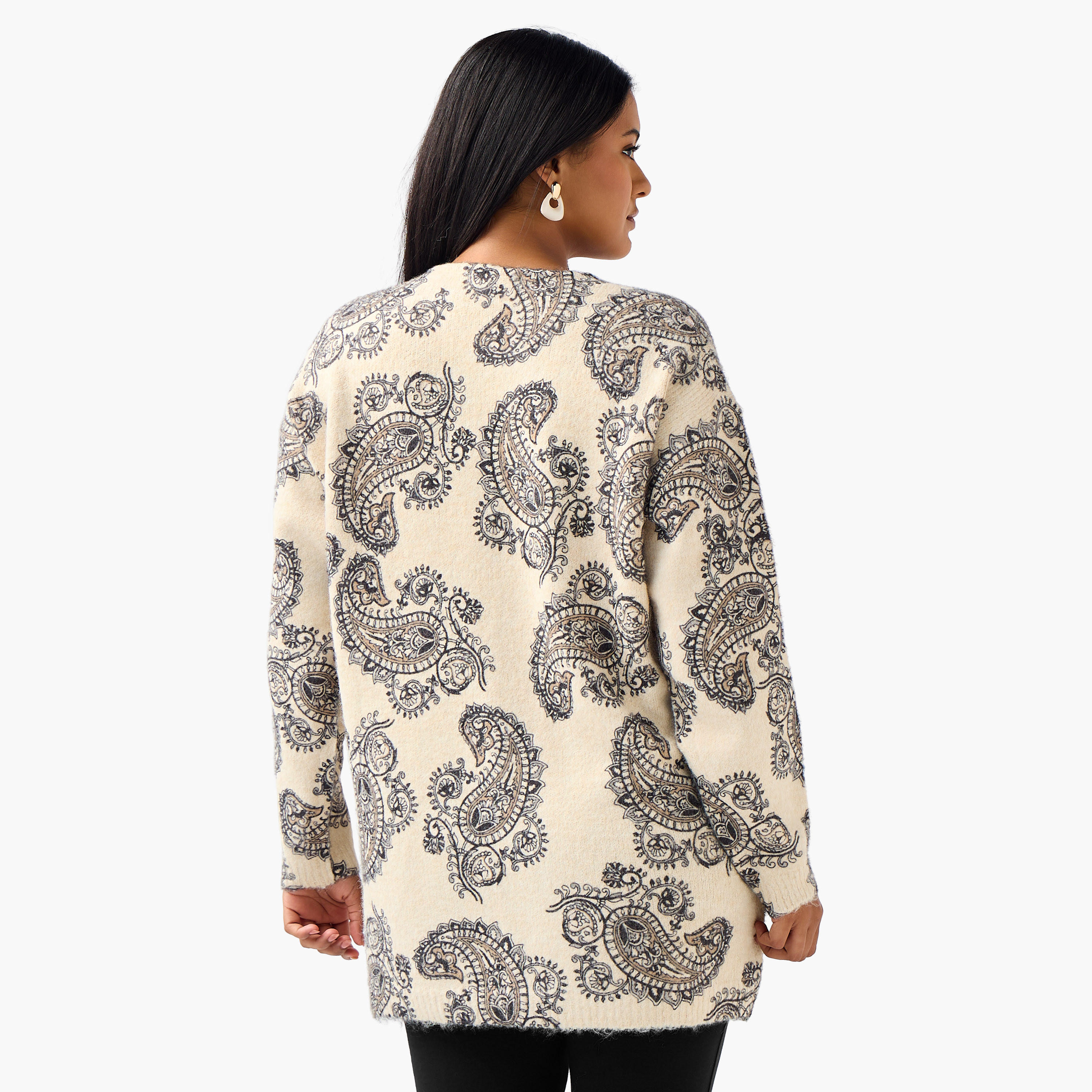 كنزة بياقة على شكل V وطبعات بيزلي من أولا بوبكن-women-clothing-cardigansandjumpers-cardigans-image-2