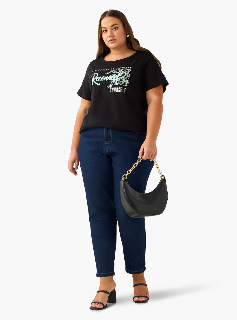 تيشيرت بقصة مريحة وطبعات جرافيك من أولا بوبكين-women-clothing-tshirts-image-4
