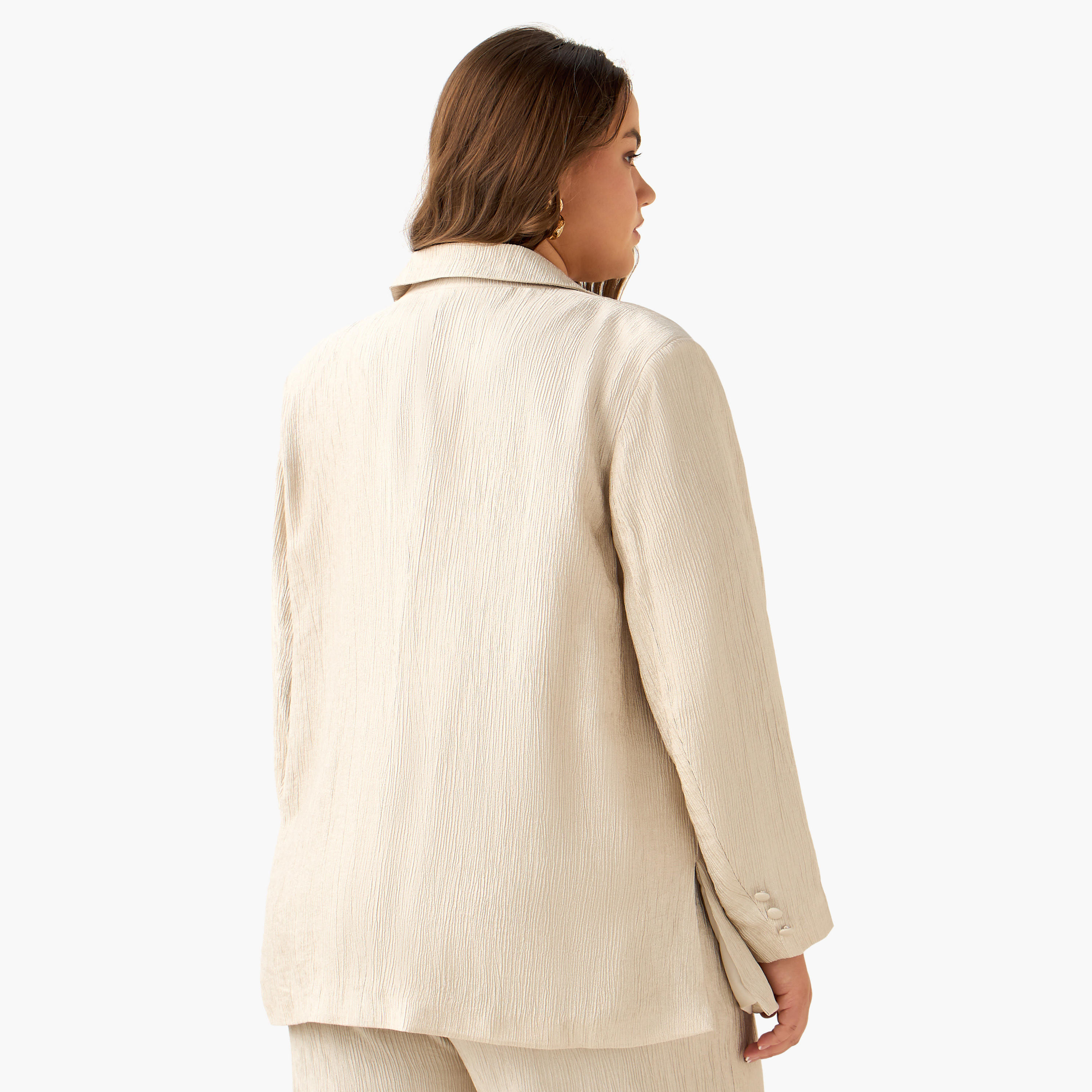 بليزر بقصّة مريحة بارز الملمس للنساء من أولا بوبكن-women-clothing-coatsandjackets-blazers-image-4