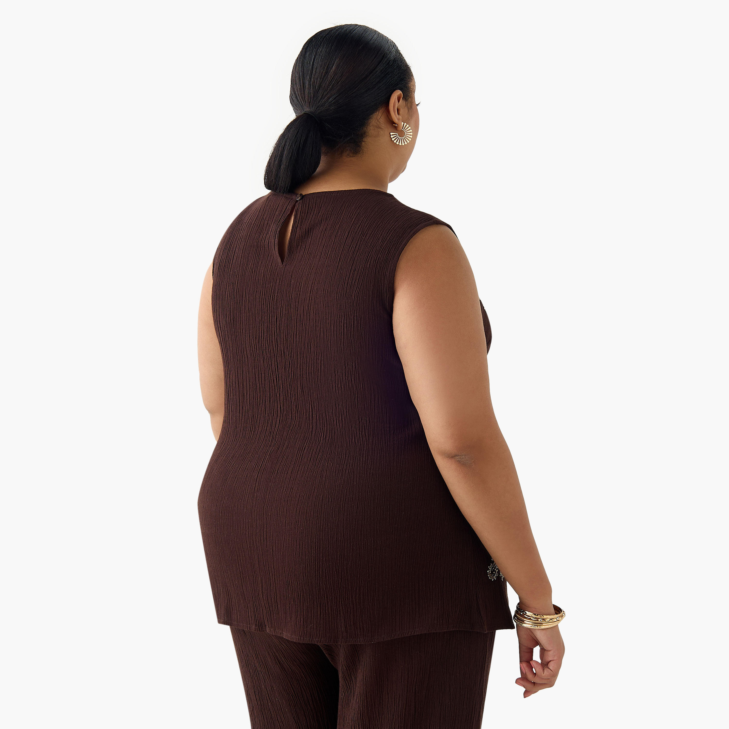 بلوزة مزيج الكتان مزينة بدون أكمام من أولا بوبكن-women-clothing-coordsets-image-6