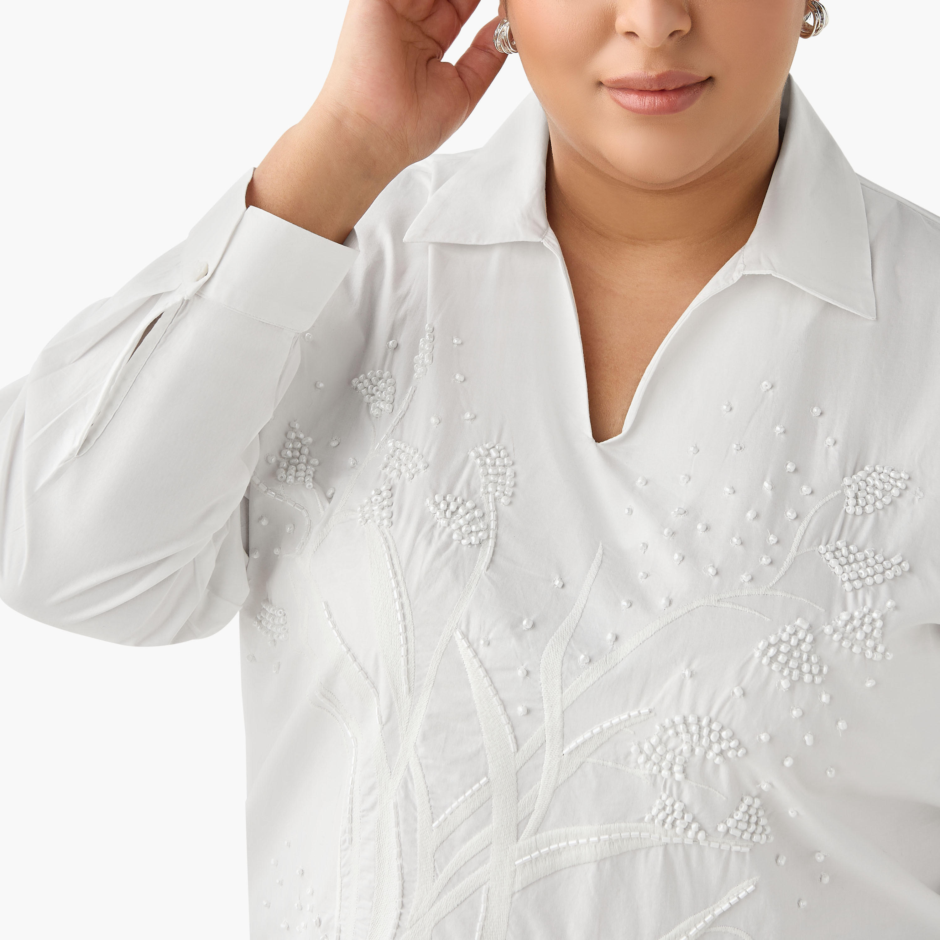 بلوزة قطن بقصة مريحة مع زينة من أولا بوبكن-women-clothing-shirtsandblouses-shirts-image-7