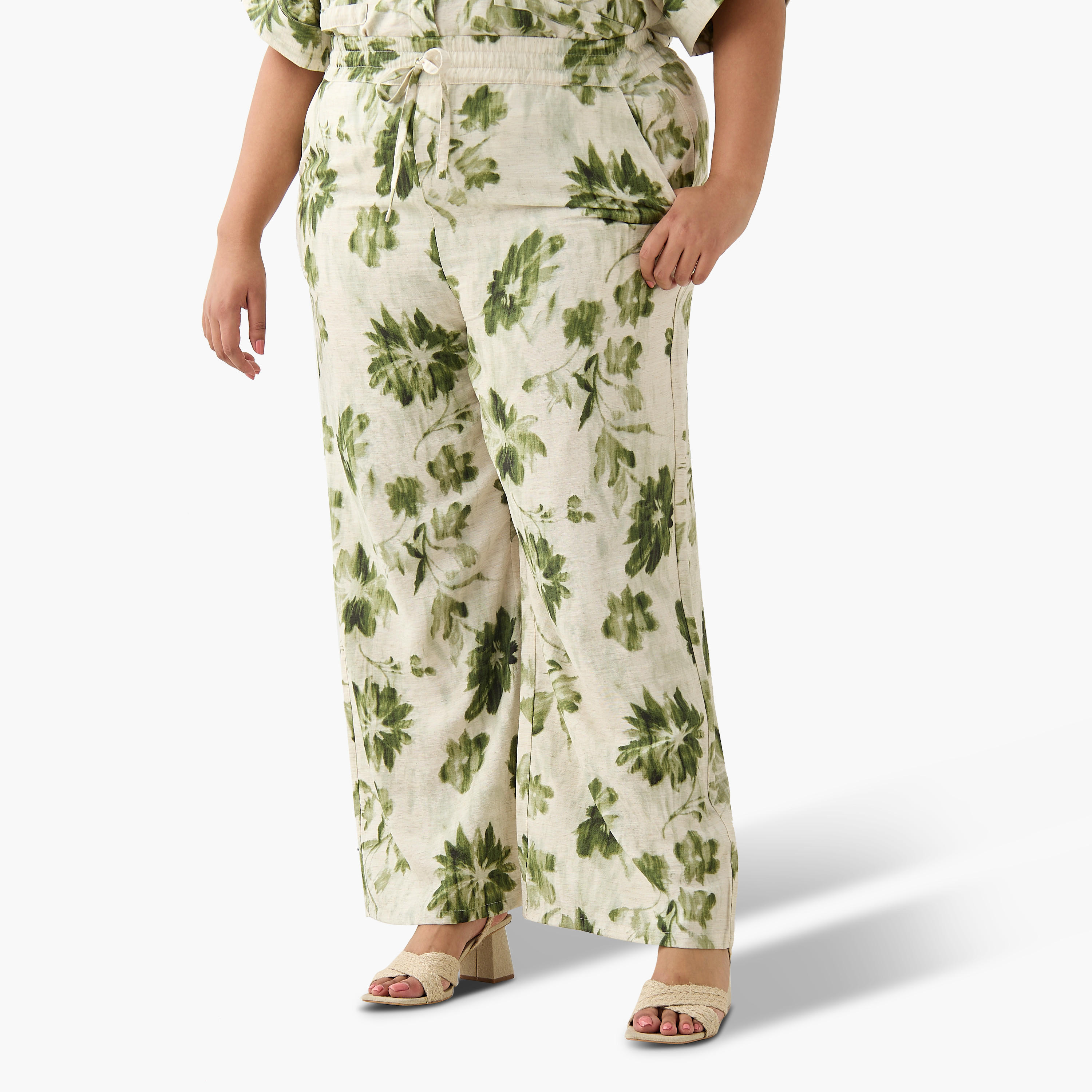 بنطلون بطبعات زهرية من أولا بوبكين-women-clothing-coordsets-image-5