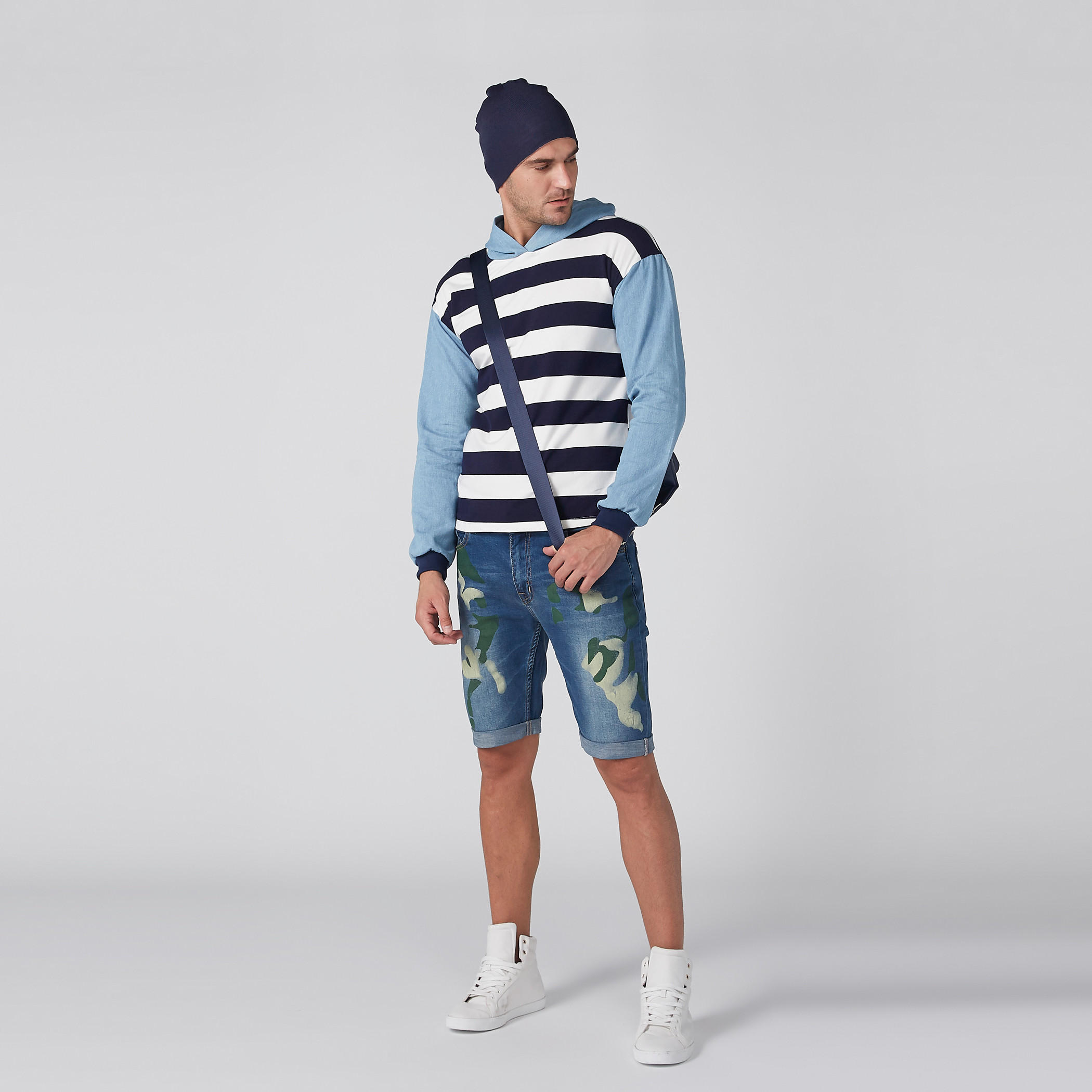 سويت شيرت مقلّم بأكمام طويلة وقبعة-men-winterwear-hoodiesandsweatshirts-image-2