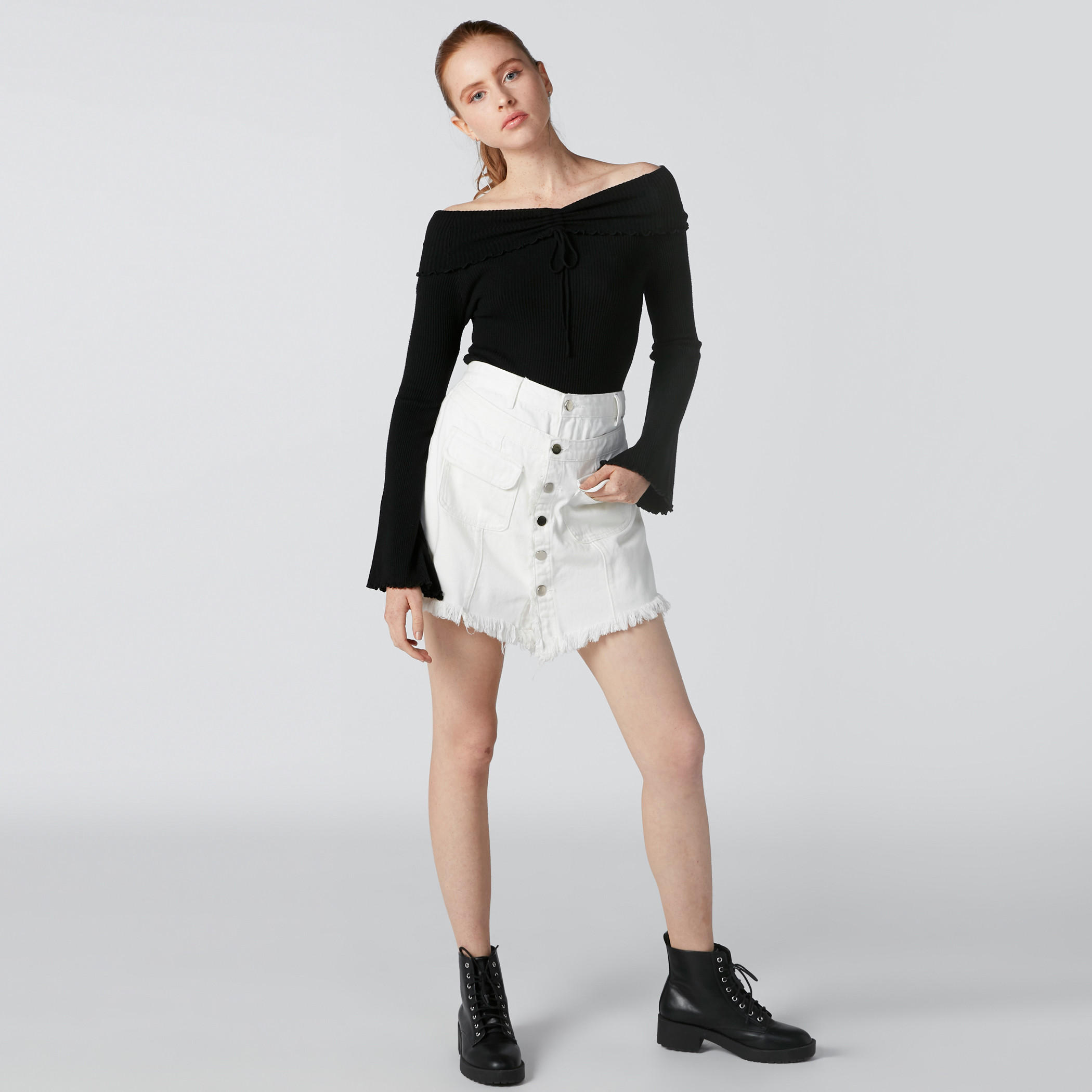 تنورة ميني دينم بزر إغلاق وجيوب-women-clothing-bottoms-shorts-image-1