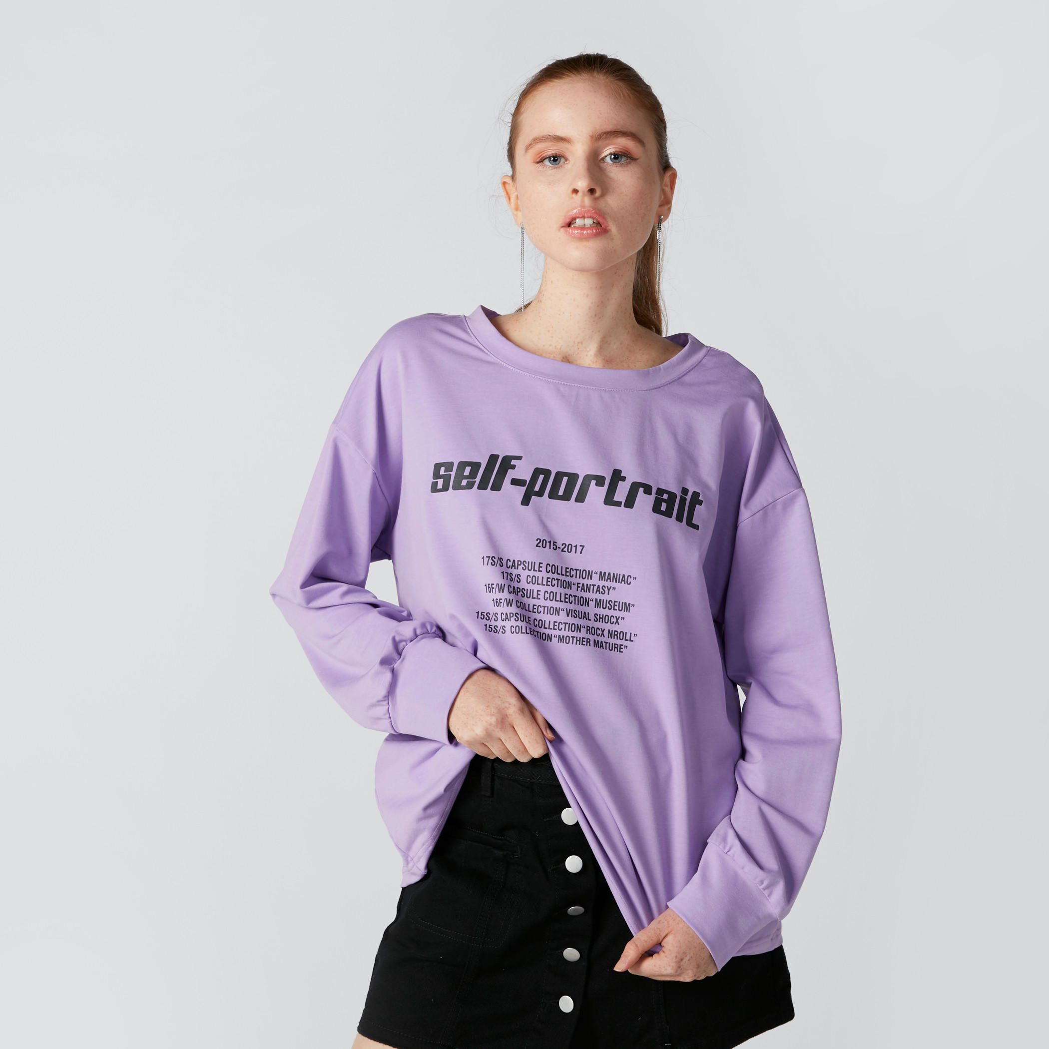 تيشيرت بياقة مستديرة وأكمام طويلة وطبعات-women-clothing-tshirts-image-1