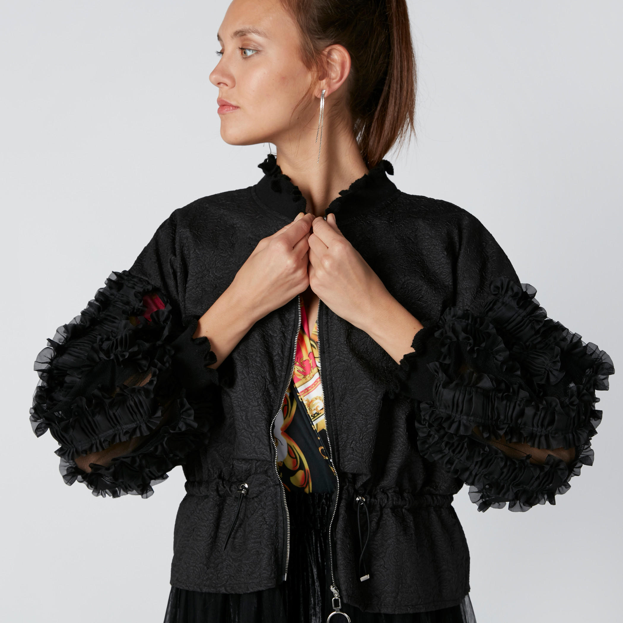 جاكيت شبكي بأكمام كشكش وسحّاب إغلاق-women-winterwear-coatsandjackets-jackets-image-6