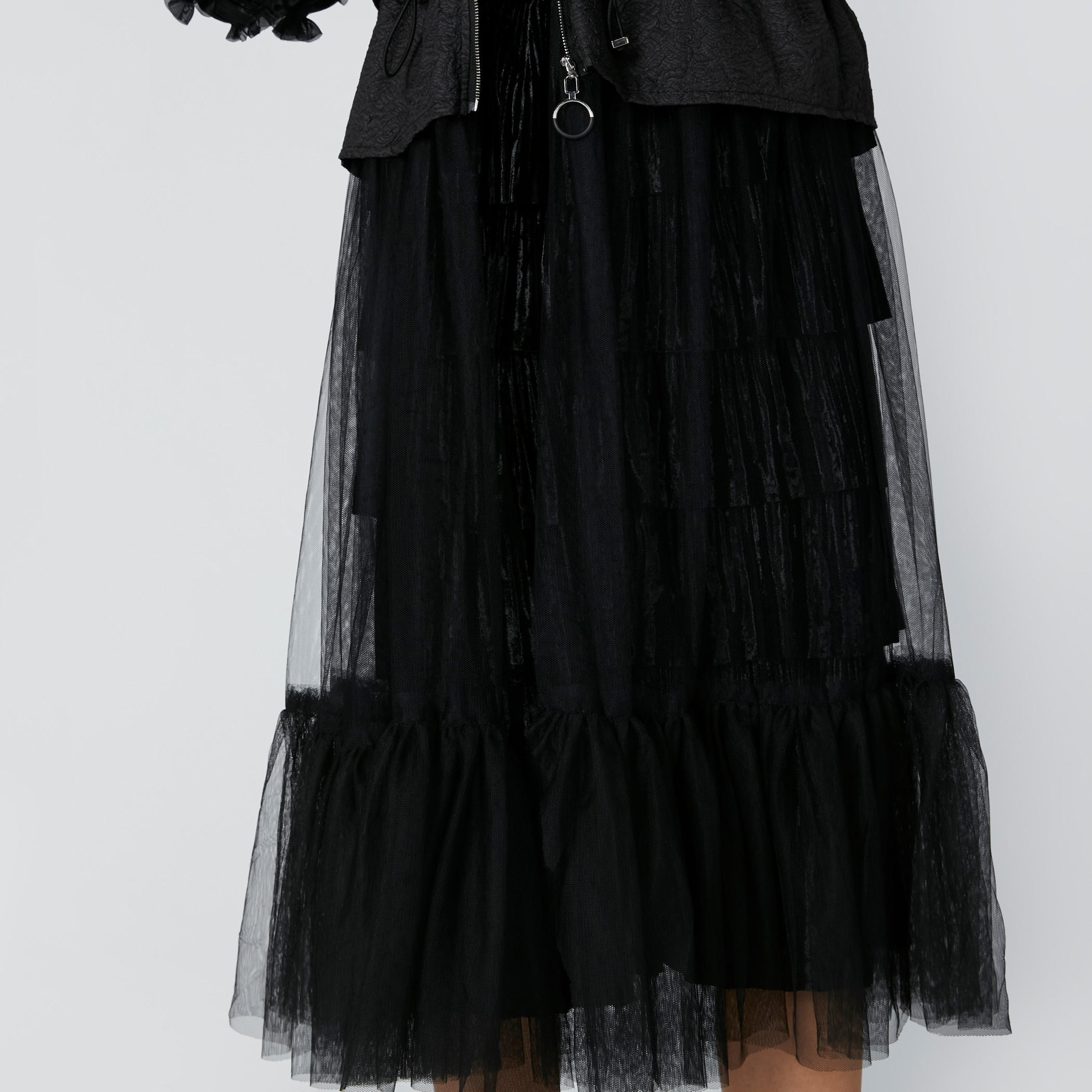 جاكيت شبكي بأكمام كشكش وسحّاب إغلاق-women-winterwear-coatsandjackets-jackets-image-7