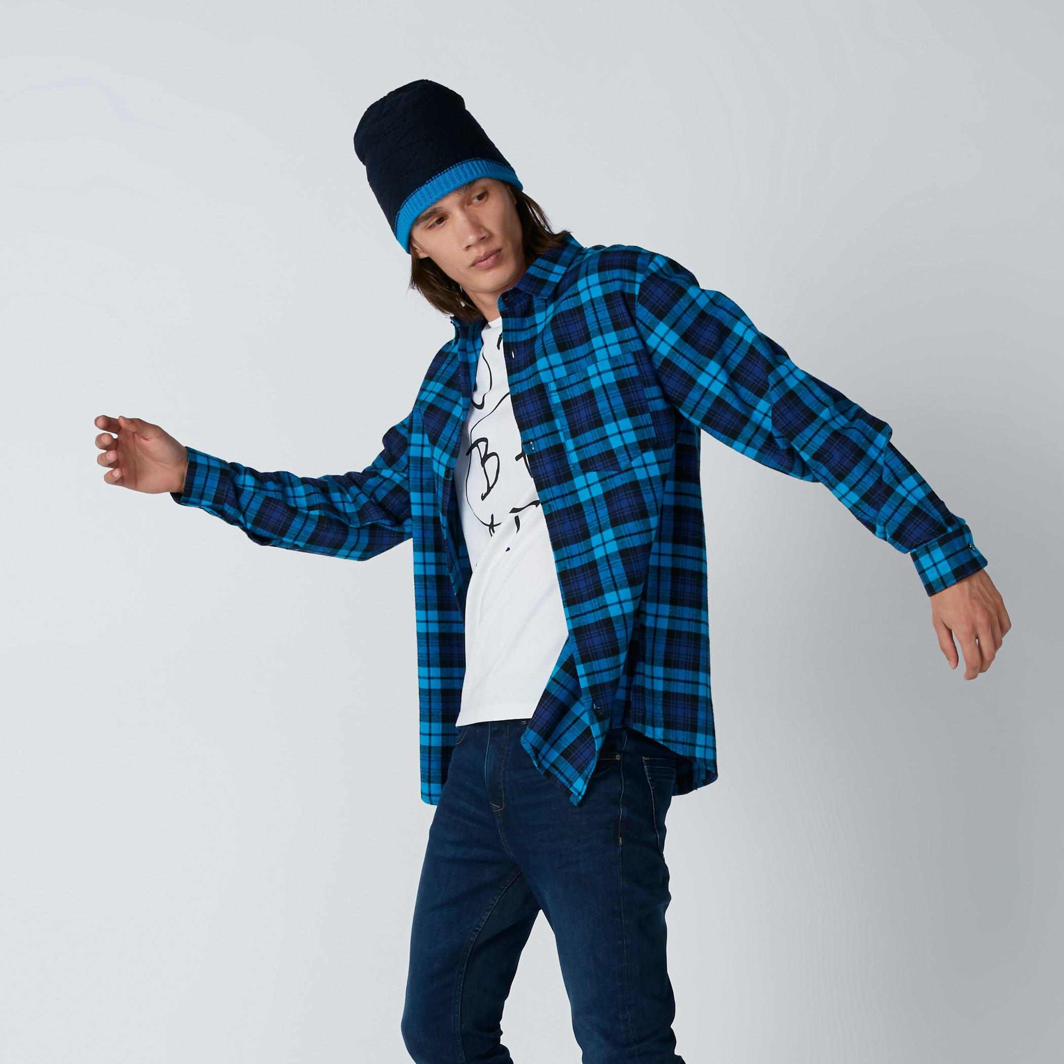قميص كاروهات بأكمام طويلة بطبعات وجيب-men-clothing-shirts-image-3