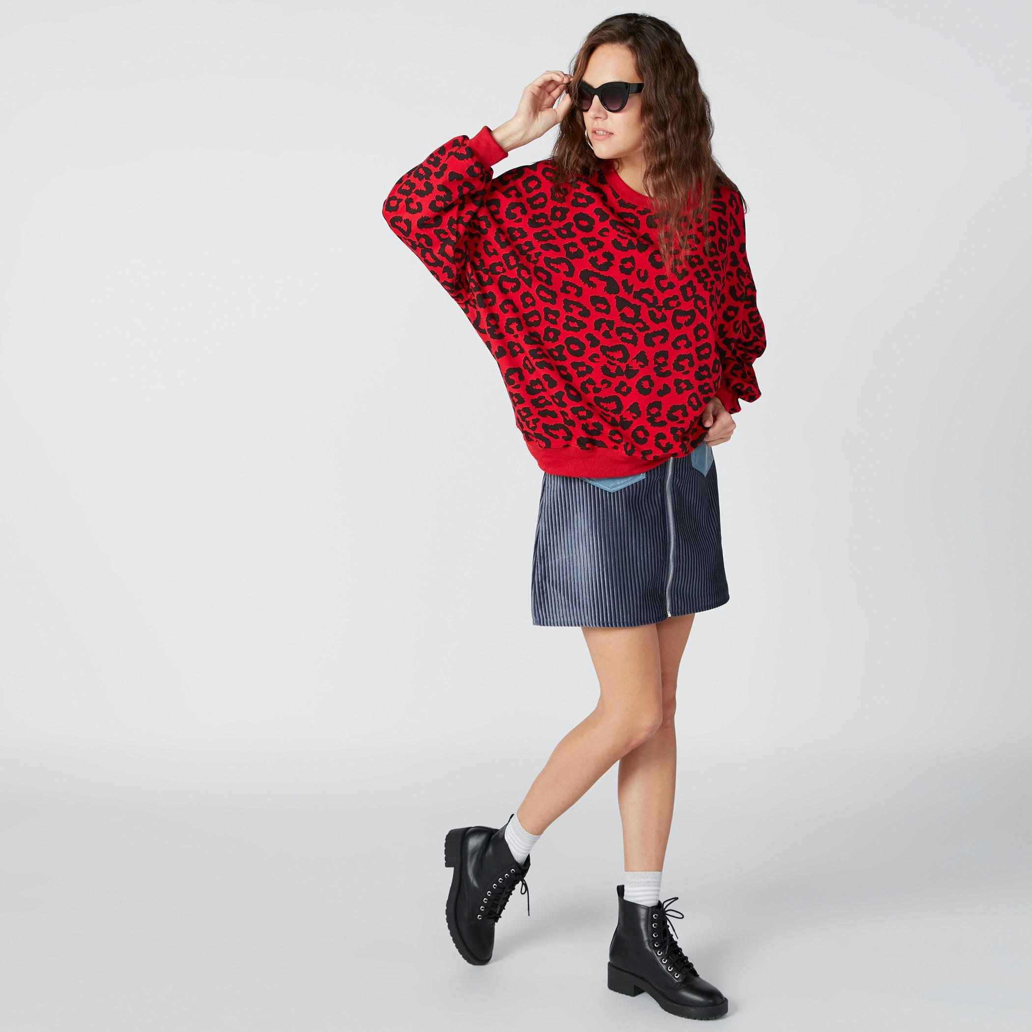سويت شيرت فضفاض بأكمام طويلة وطبعات-women-clothing-hoodiesandsweatshirts-sweatshirts-image-3