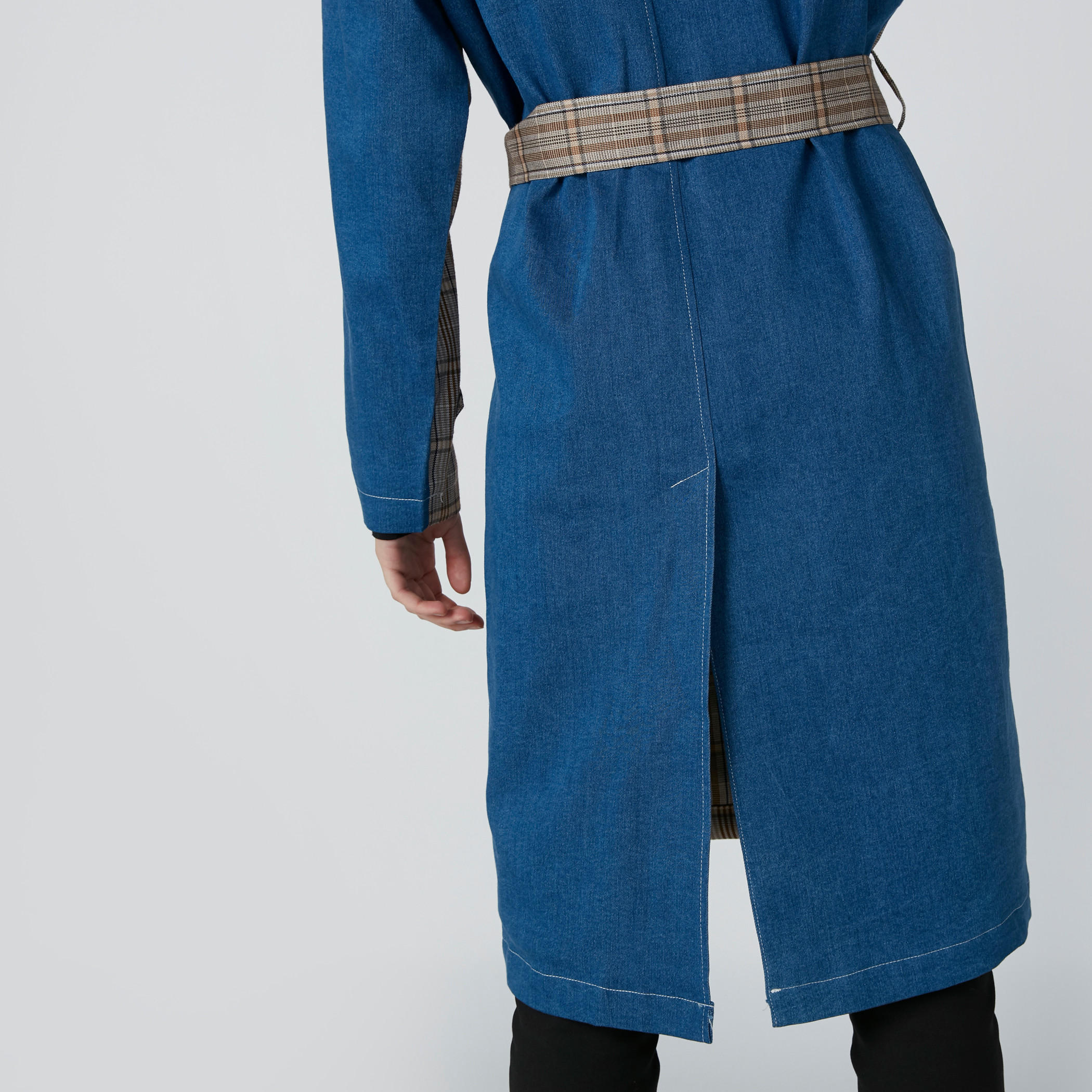 Chequered Overcoat in Regular Fit-women-clothing-coatsandjackets-coats-image-4