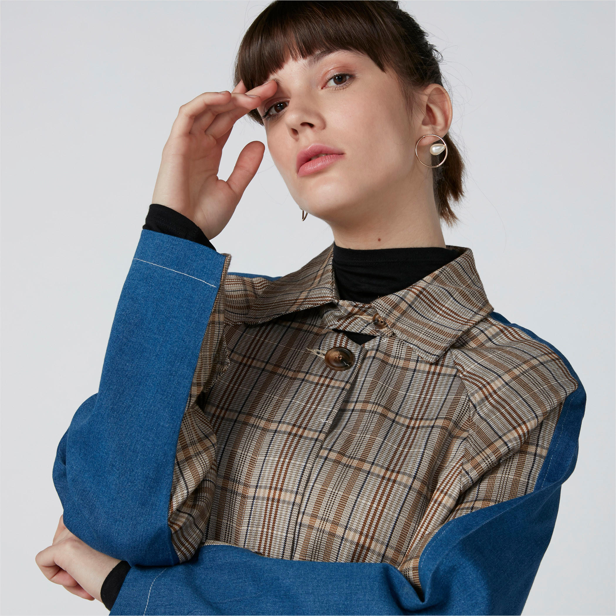 Chequered Overcoat in Regular Fit-women-clothing-coatsandjackets-coats-image-6
