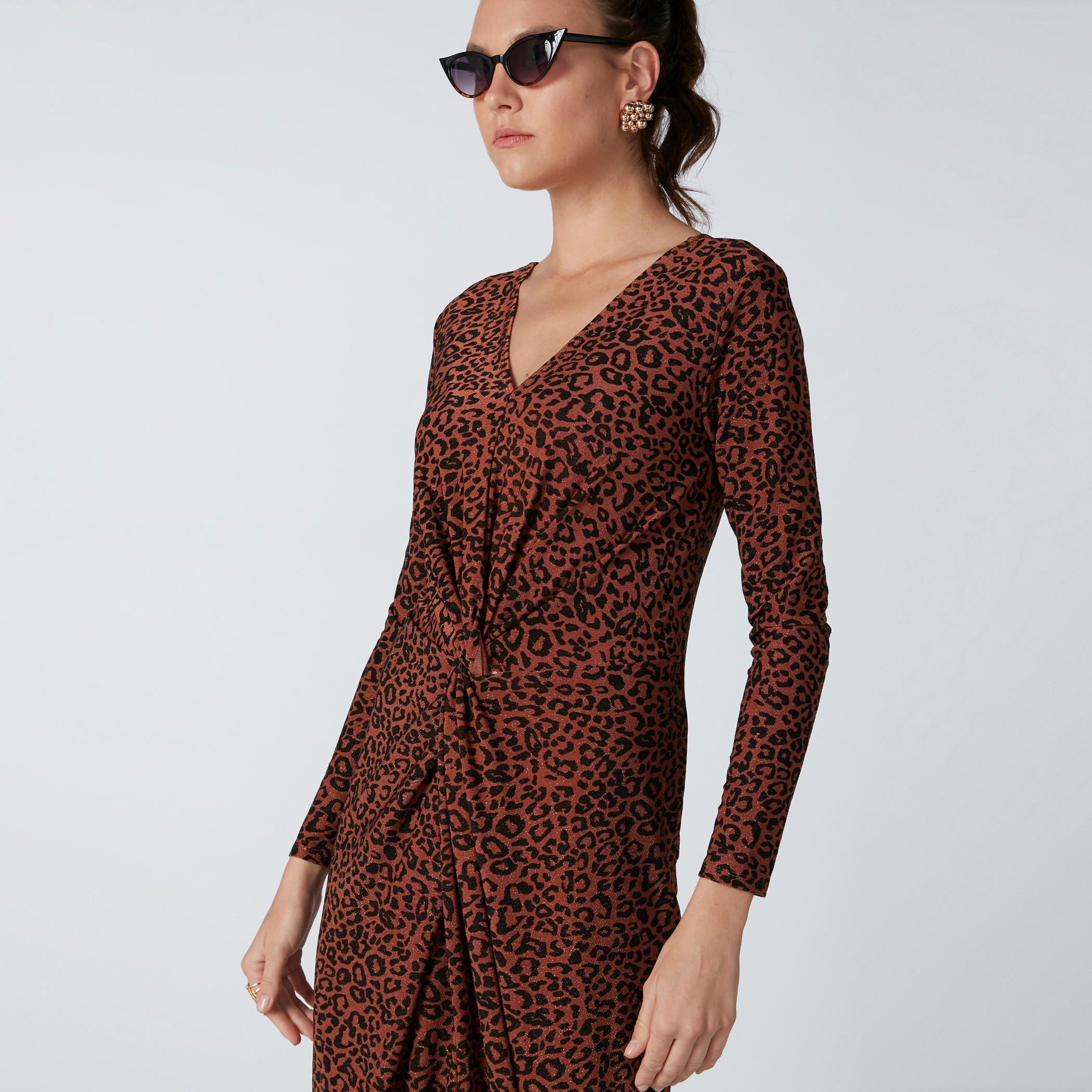 فستان طويل بياقة V وأكمام طويلة وطبعات-women-clothing-dresses-image-4
