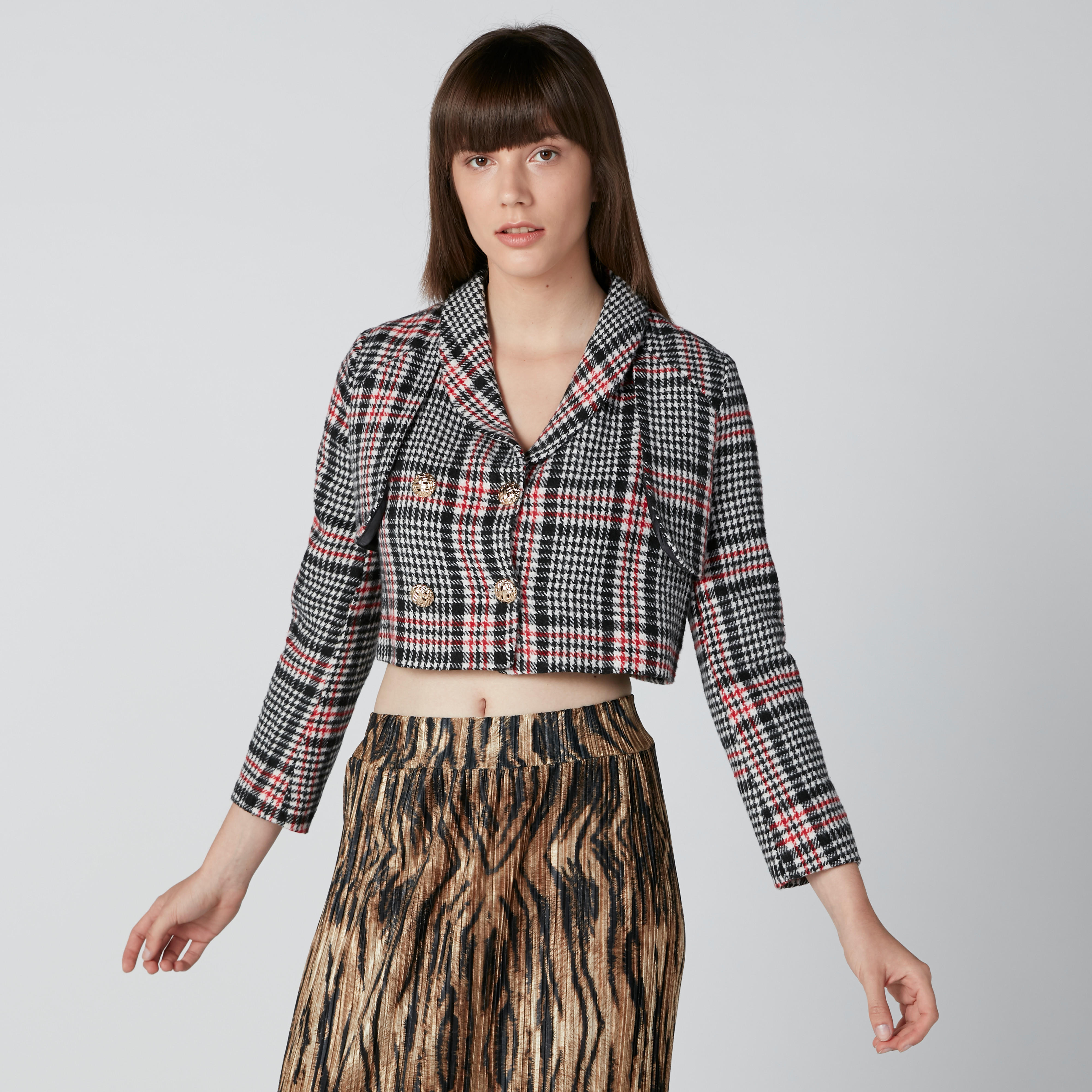 Chequered Blazer in Regular Fit with Long Sleeves and Button Closure-women-clothing-coatsandjackets-blazers-image-3