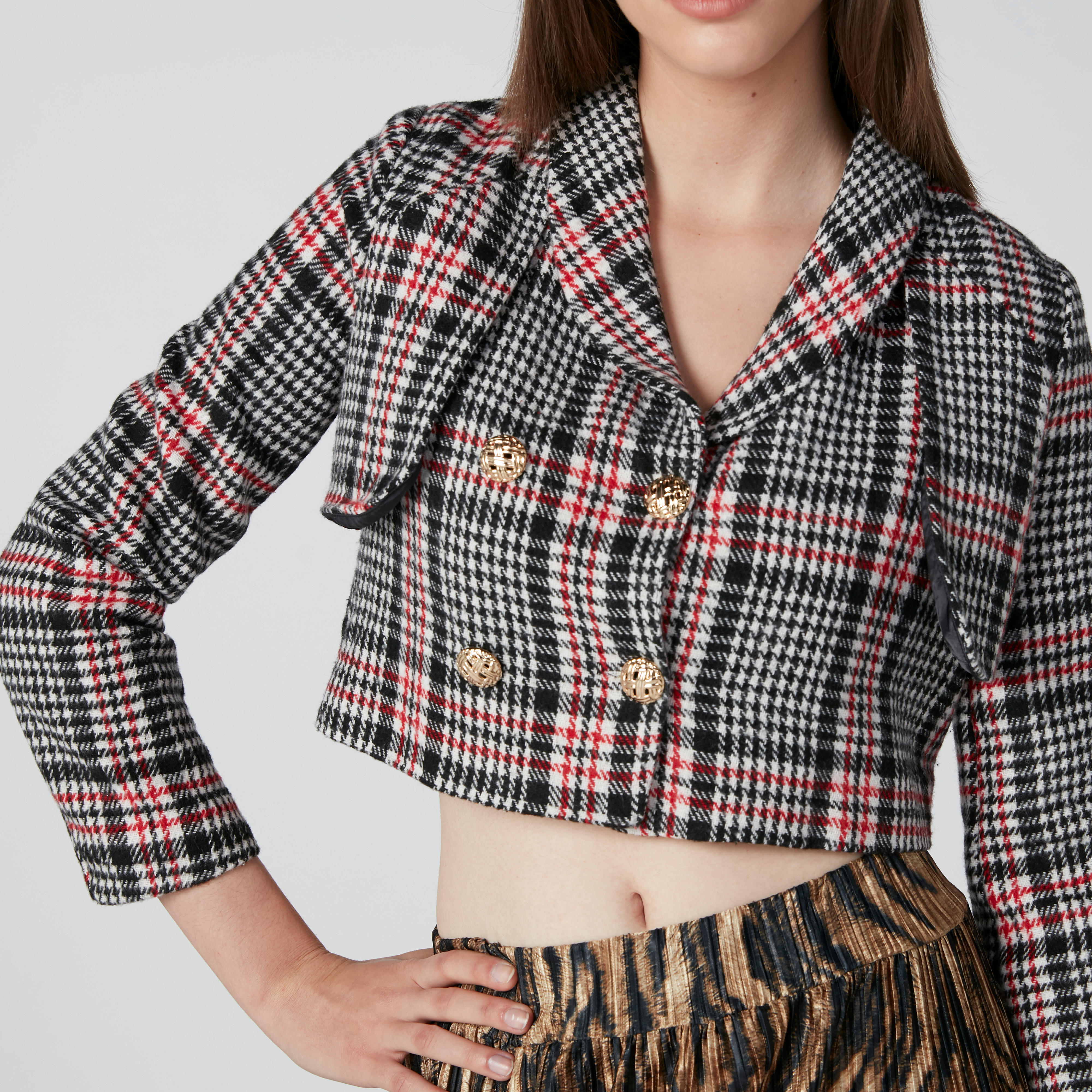 Chequered Blazer in Regular Fit with Long Sleeves and Button Closure-women-clothing-coatsandjackets-blazers-image-4