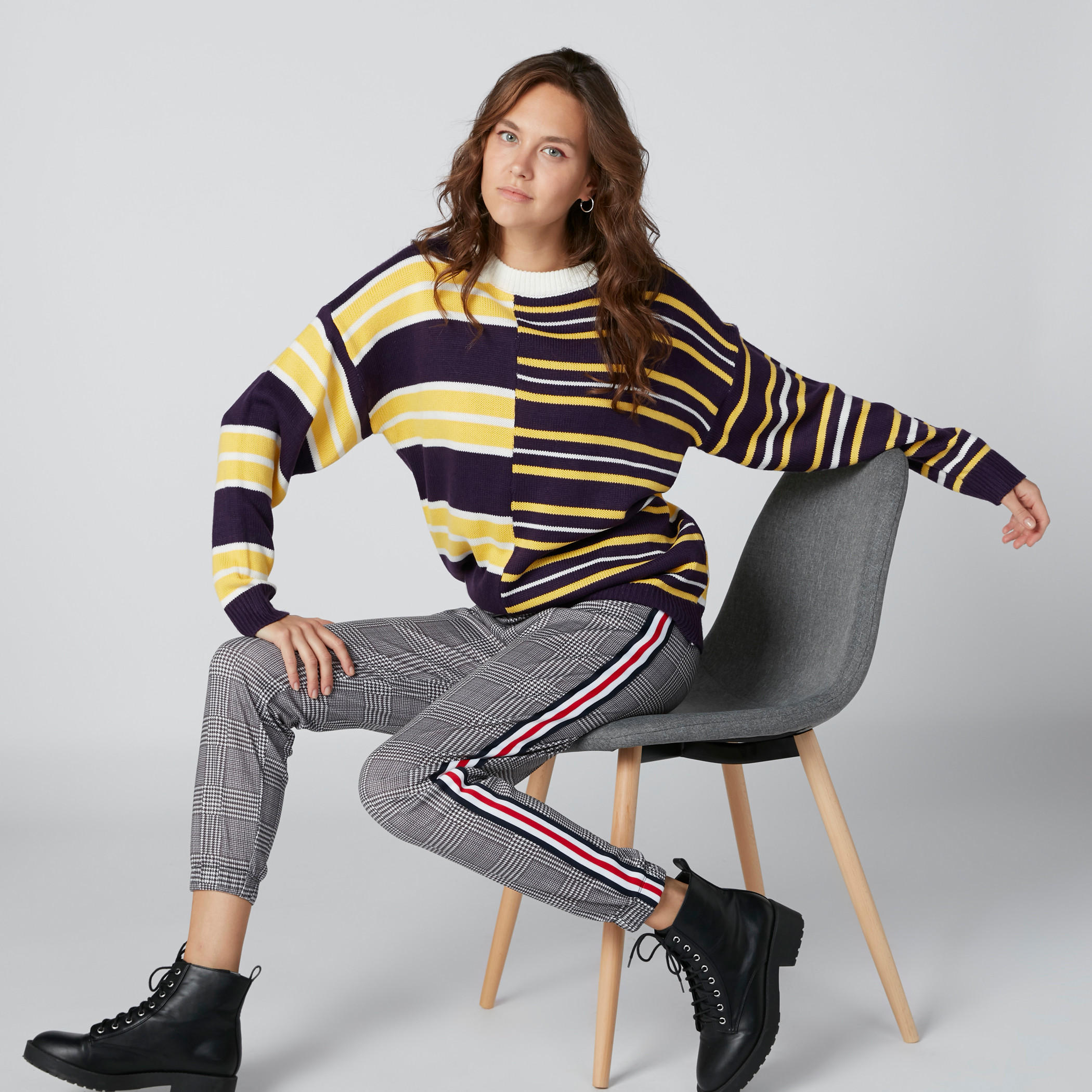 سويتر مقلّم بياقة مستديرة وأكمام طويلة-women-clothing-cardigansandjumpers-jumpers-image-3