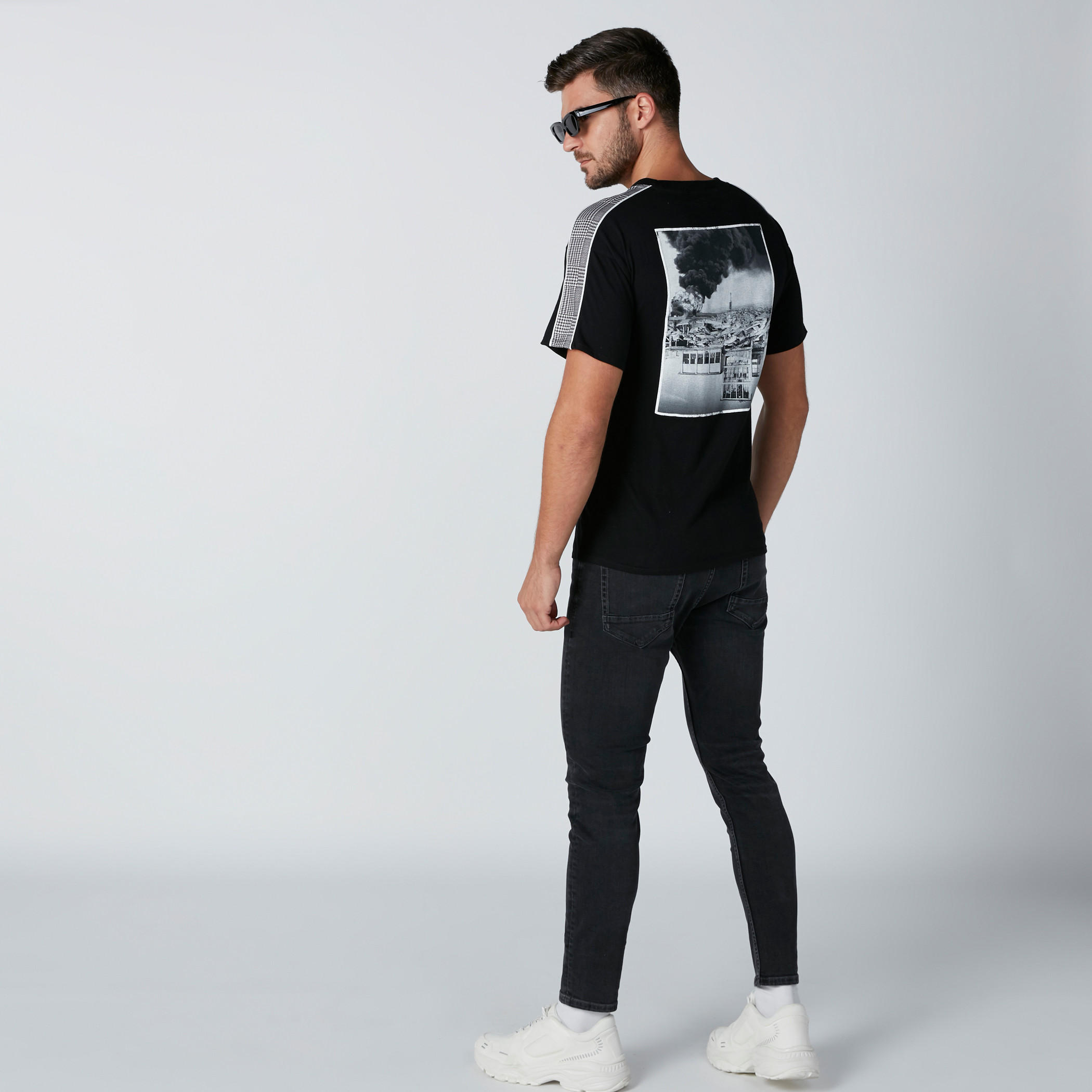 Printed Back Round Neck T-Shirt with Short Sleeves-men-clothing-tshirtsandpolos-tshirts-image-1