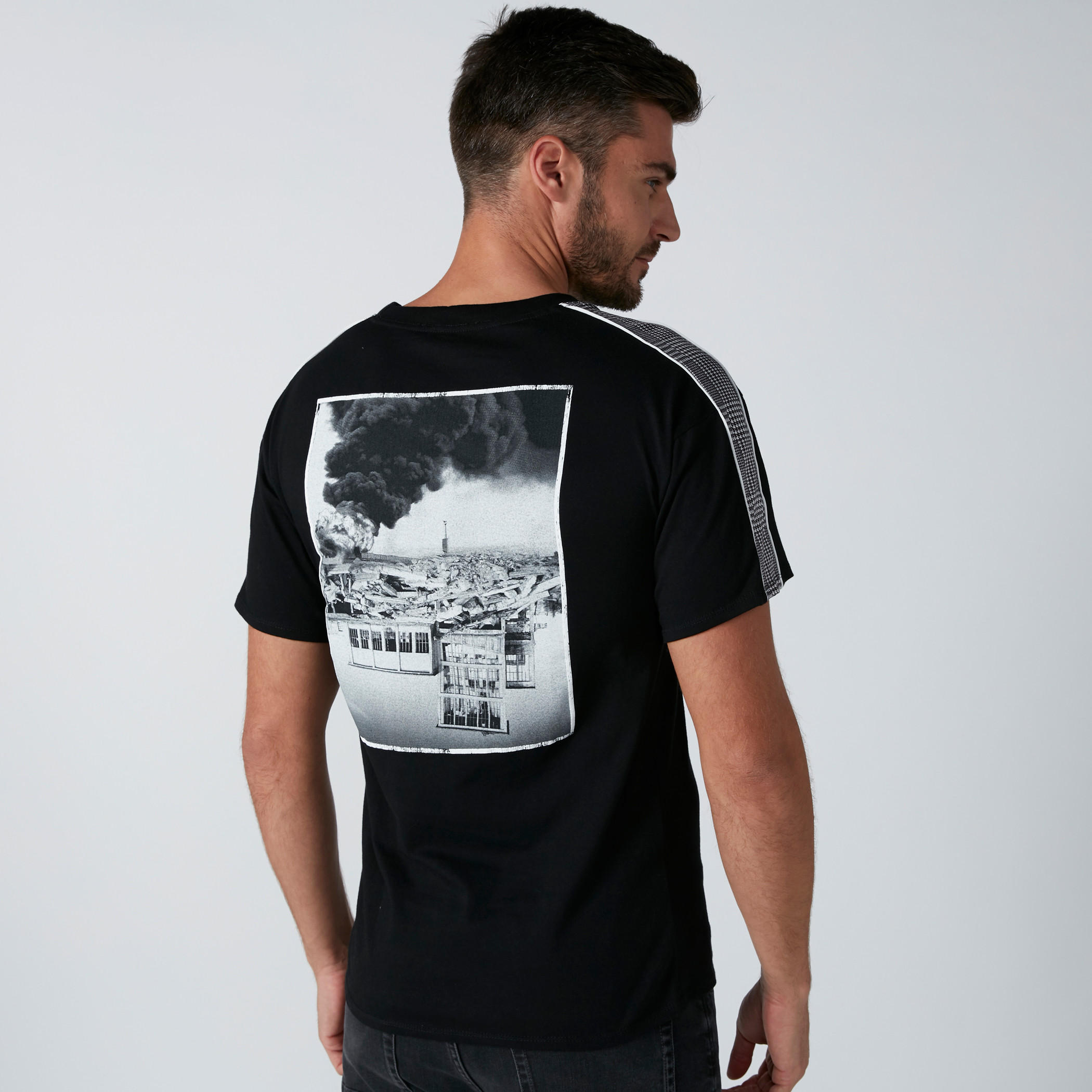 Printed Back Round Neck T-Shirt with Short Sleeves-men-clothing-tshirtsandpolos-tshirts-image-3