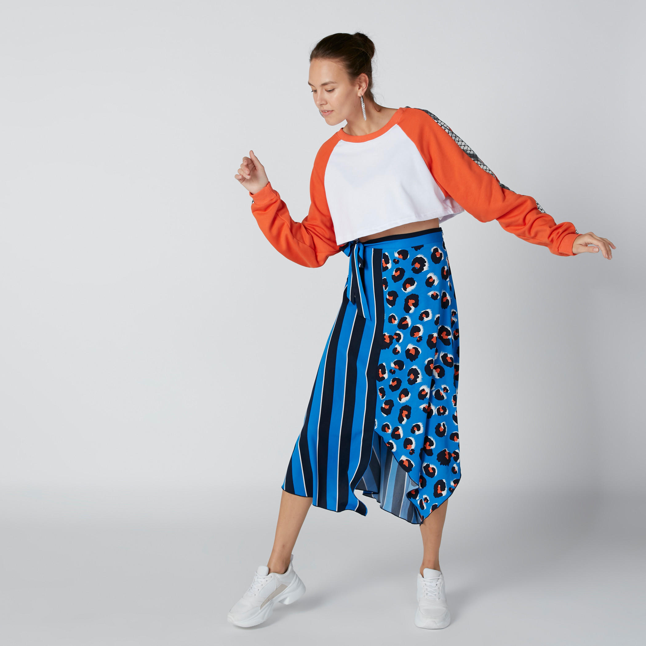 Printed Raglan Sleeves Top with Round Neck-women-clothing-tshirts-image-1