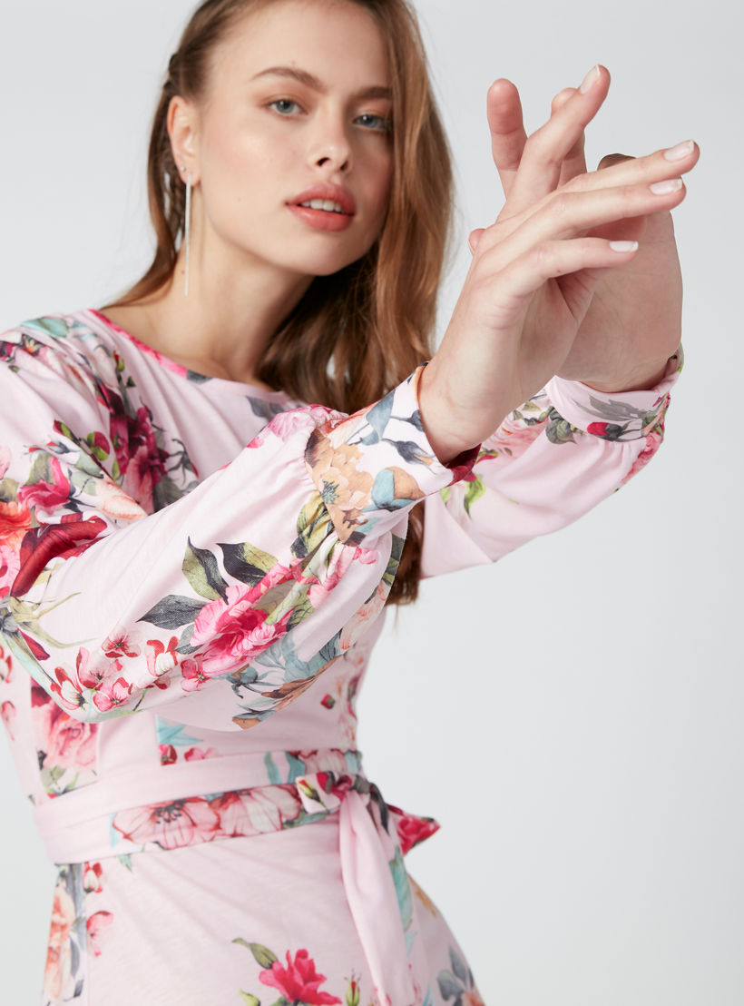فستان قصير واسع بأكمام طويلة وطبعات زهرية-women-clothing-dresses-image-2