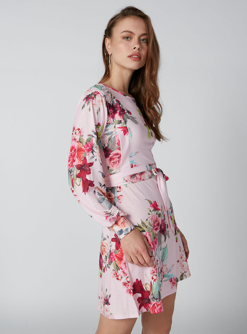 فستان قصير واسع بأكمام طويلة وطبعات زهرية-women-clothing-dresses-image-5
