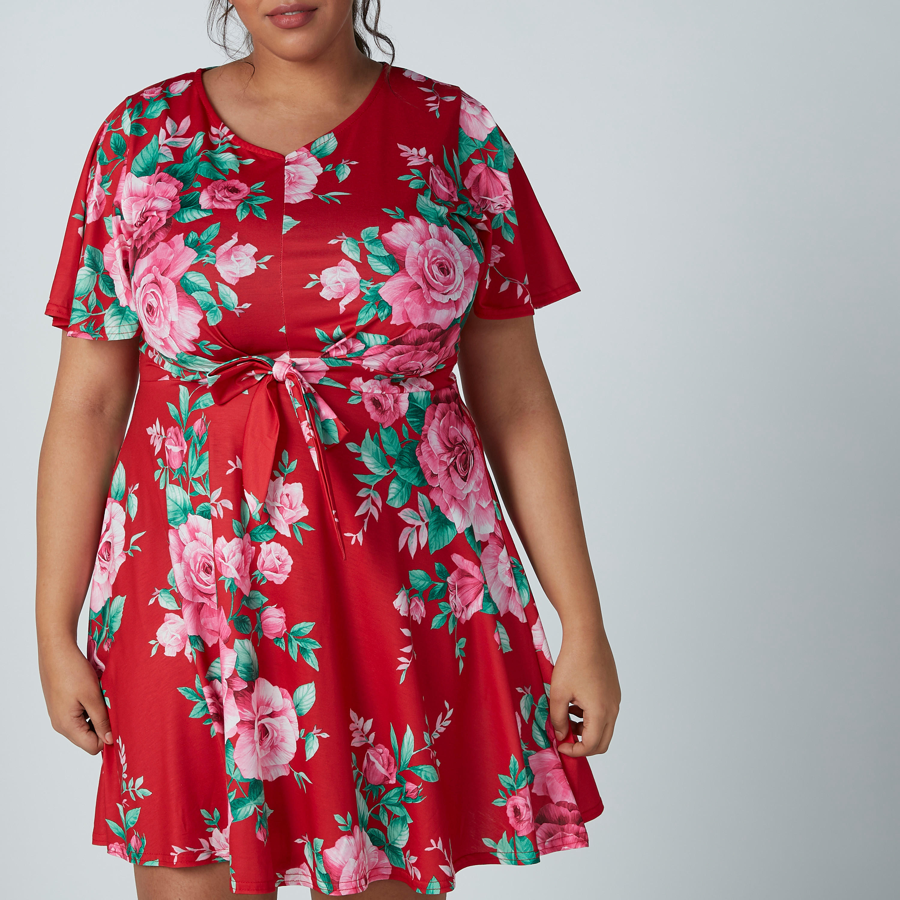 فستان إيه لاين متوسط الطول بياقة V وأكمام قصيرة وطبعات زهرية-women-clothing-dresses-image-3