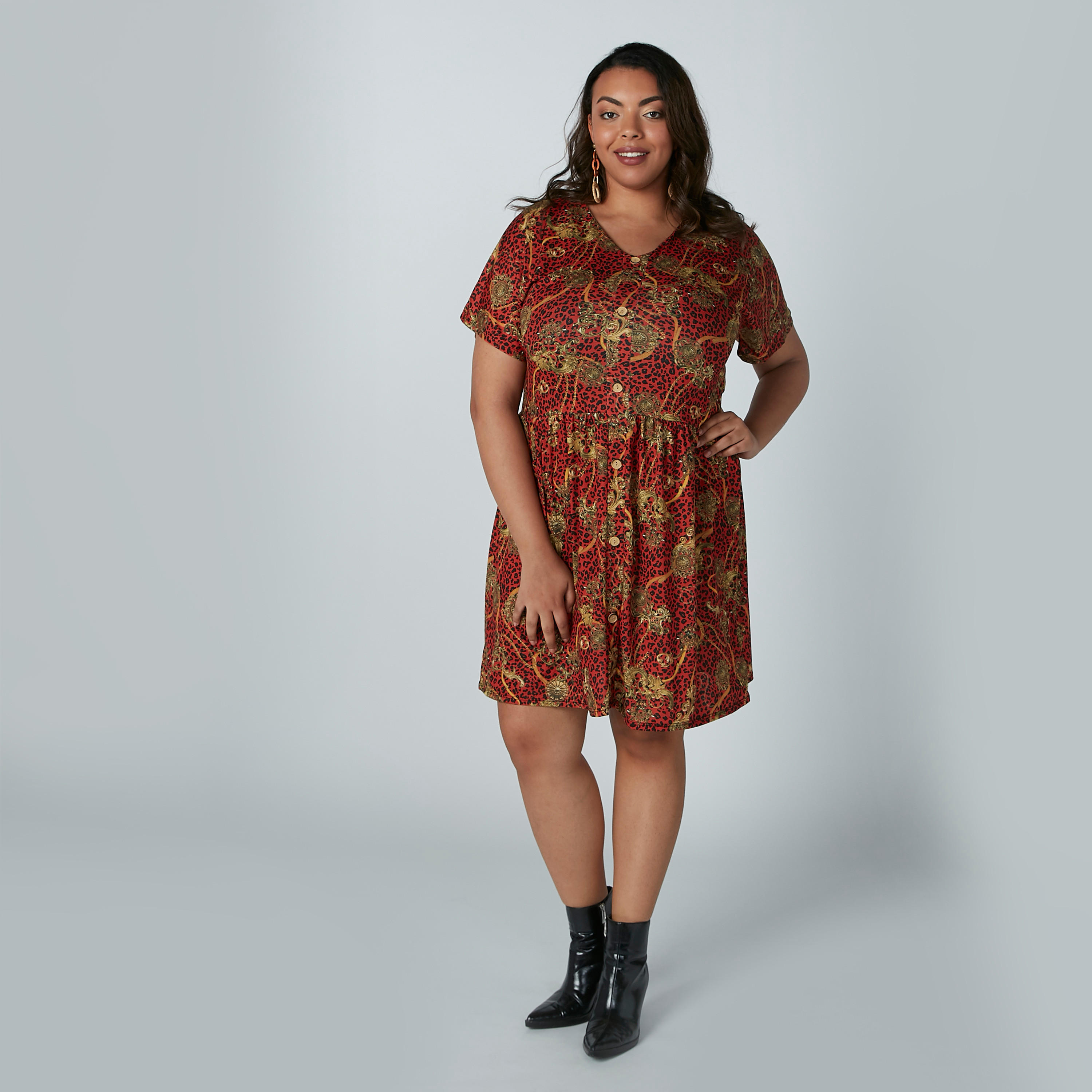 فستان ميدي بطبعات وياقة v وأكمام قصيرة-women-clothing-dresses-image-2
