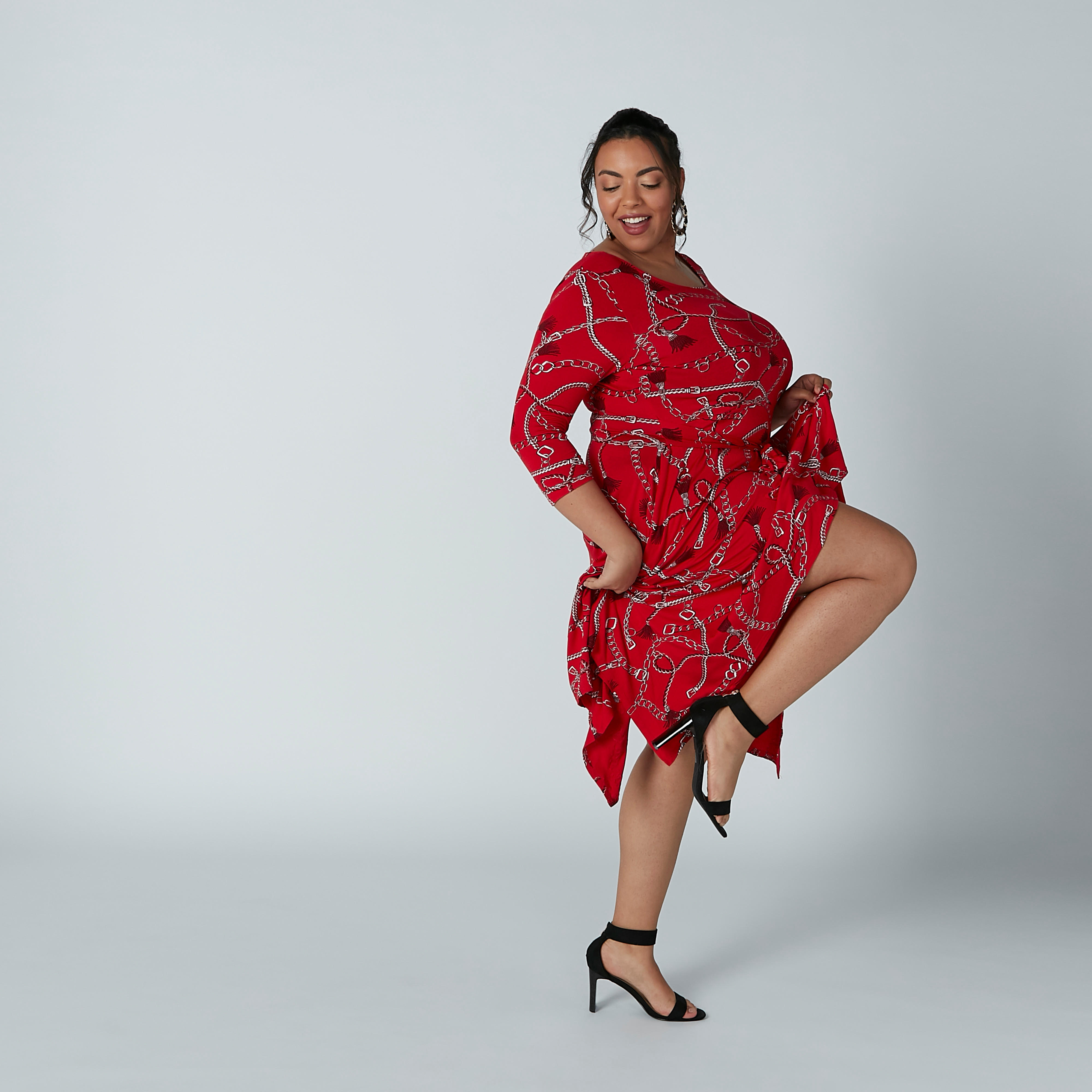 فستان متوسط الطول بأكمام 3/4 وحواف غير مستوية وطبعات-women-clothing-dresses-image-1