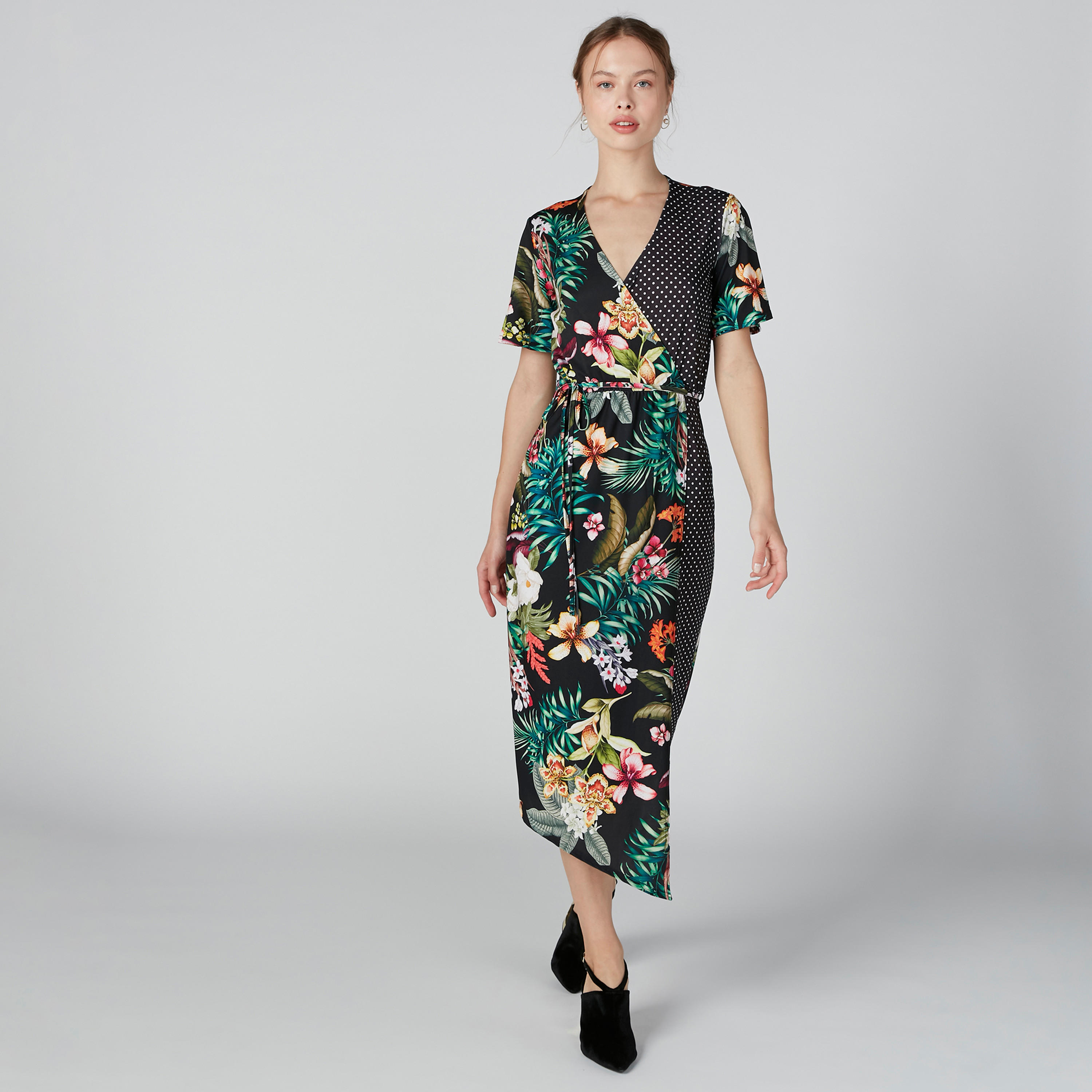 فستان متوسط الطول بحوّاف غير مستوية وطبعات زهرية-women-clothing-dresses-image-3