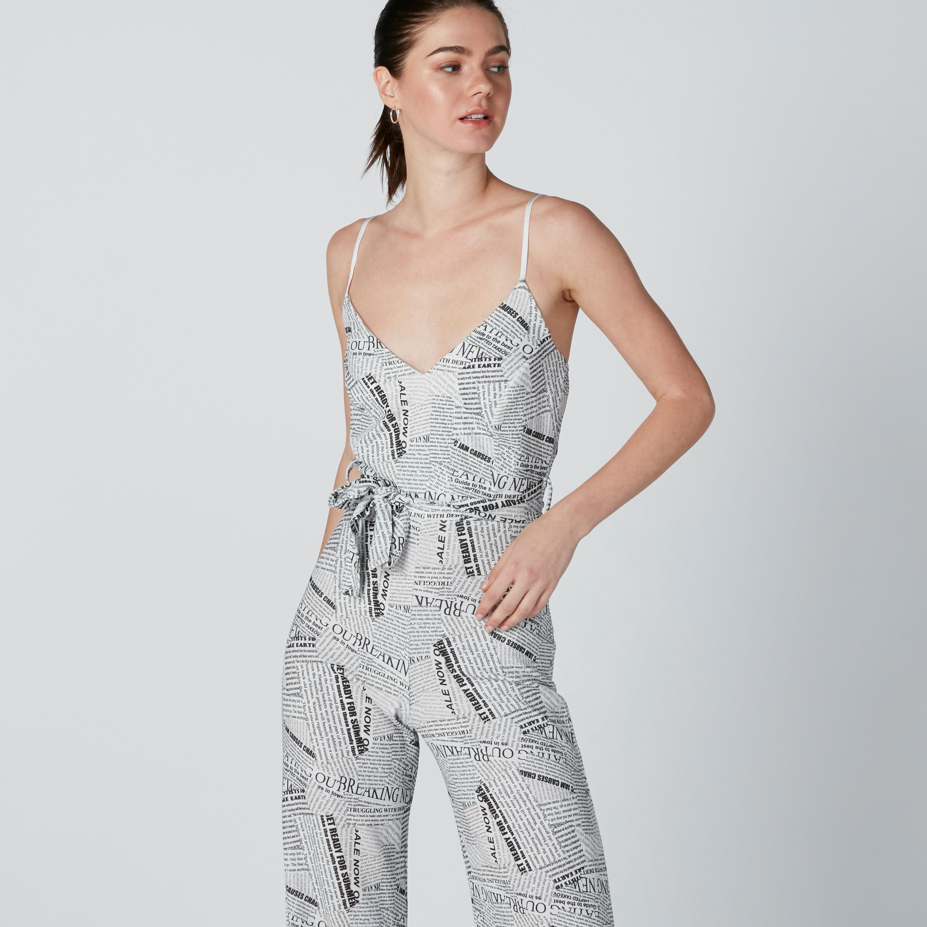 أفرول بحمّالات رفيعة وأربطة وطبعات-women-clothing-jumpsuits-image-5
