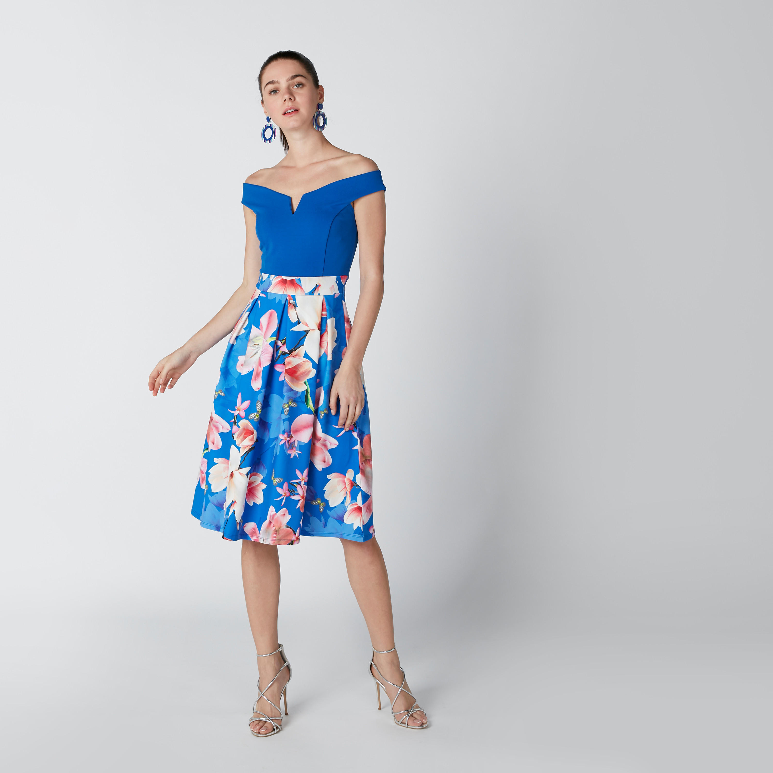 فستان واسع متوسط الطول بأكتاف مكشوفة وطبعات زهرية-women-clothing-dresses-image-4
