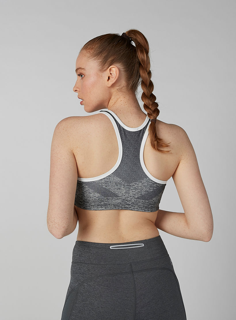 صدريّة رياضيّة بياقة عميقة وظهر ريسر وطبعات-sports-women-clothing-sportsbras-image-4