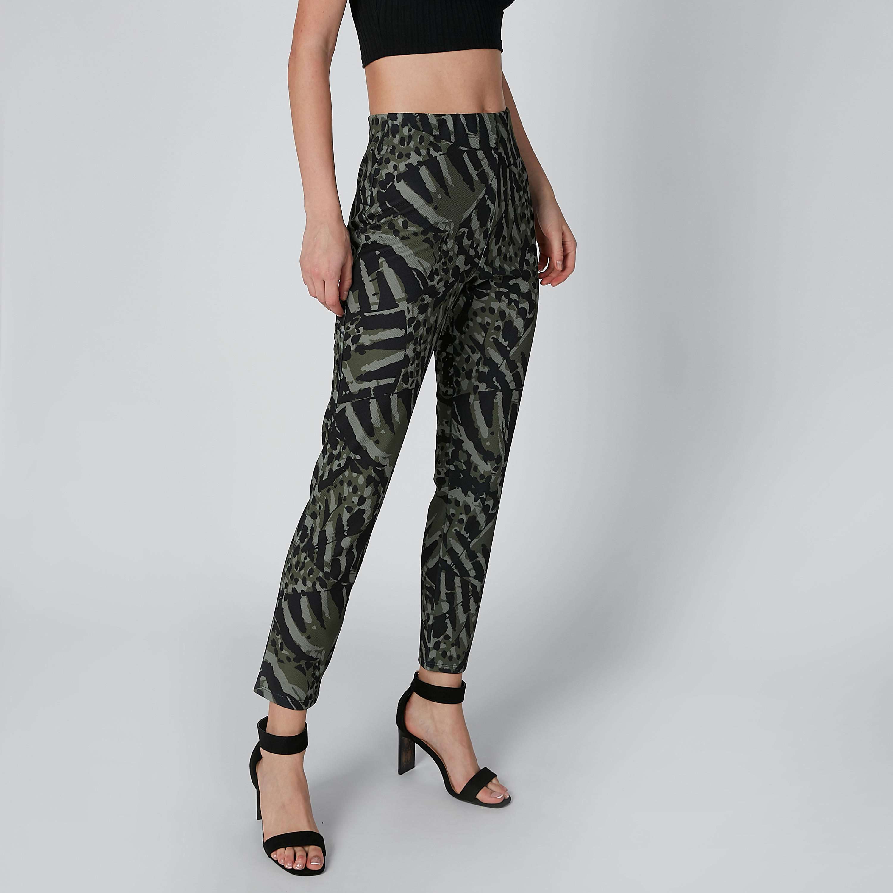 بنطال بخصر مرن وطبعات-women-clothing-bottoms-trousers-image-3