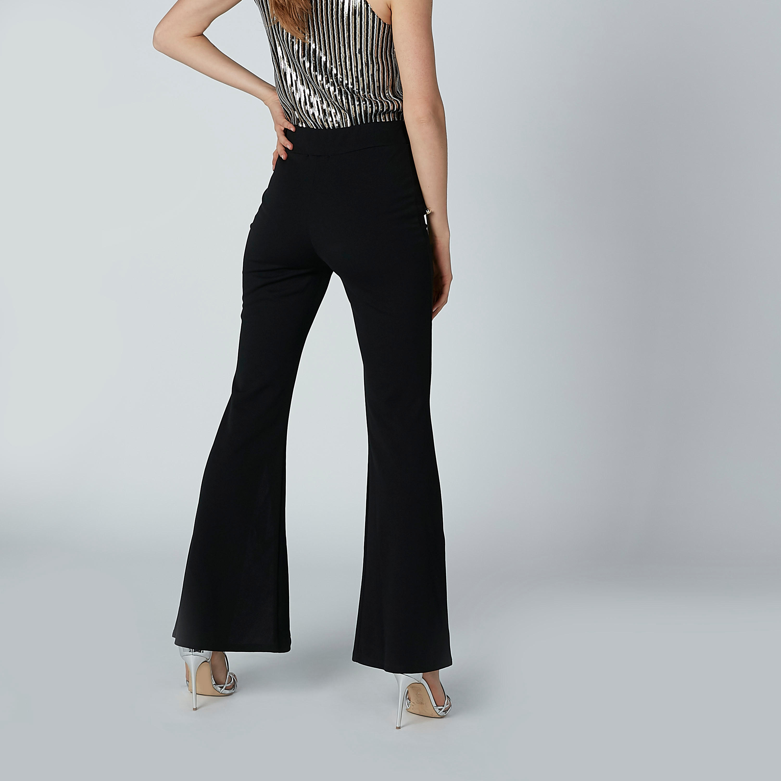 بنطال بالازو طويل بقصّة واسعة وتفاصيل لؤلؤ-women-clothing-bottoms-trousers-image-3