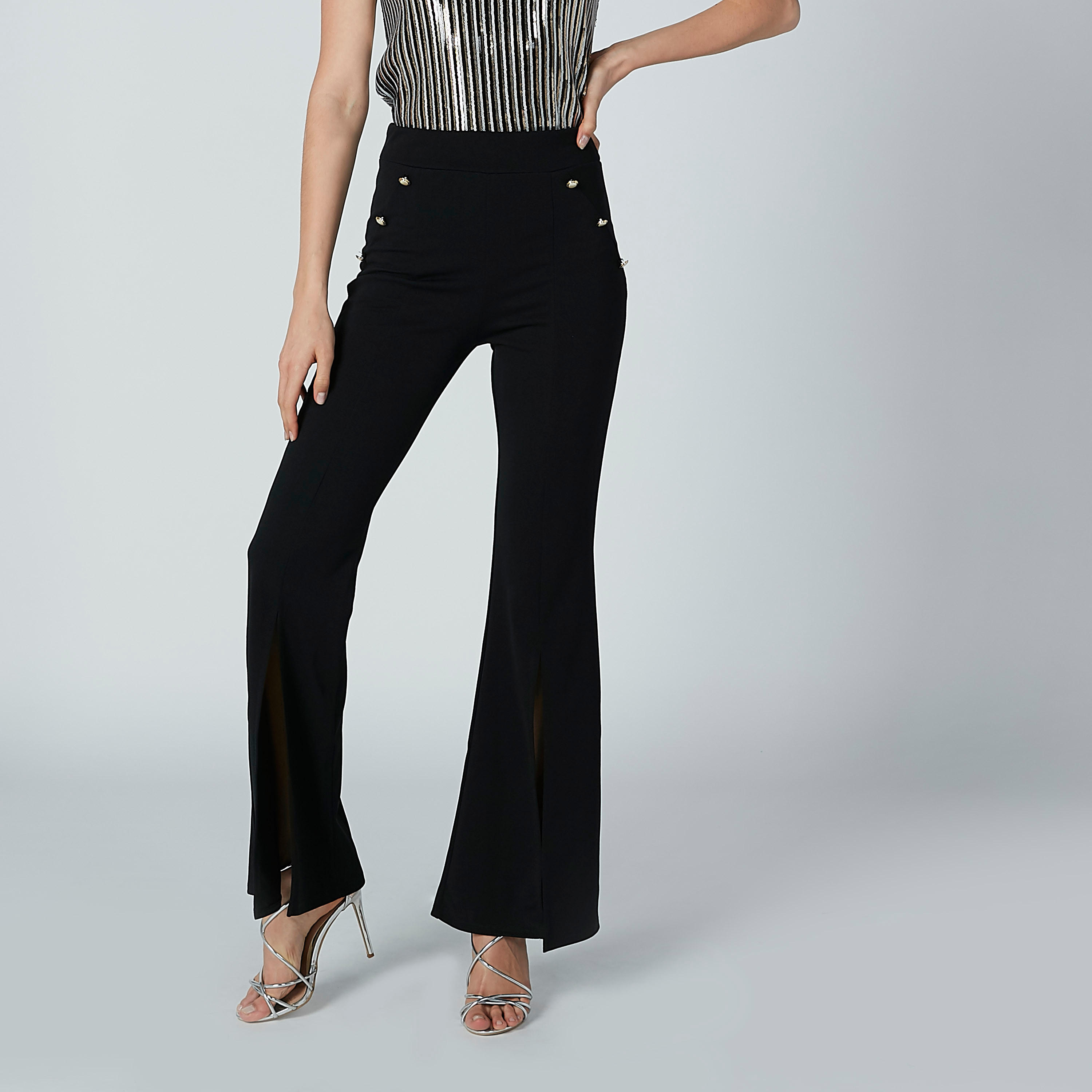 بنطال بالازو طويل بقصّة واسعة وتفاصيل لؤلؤ-women-clothing-bottoms-trousers-image-4